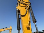 Hydraulics with Auxiliary Hydraulic Plumbing