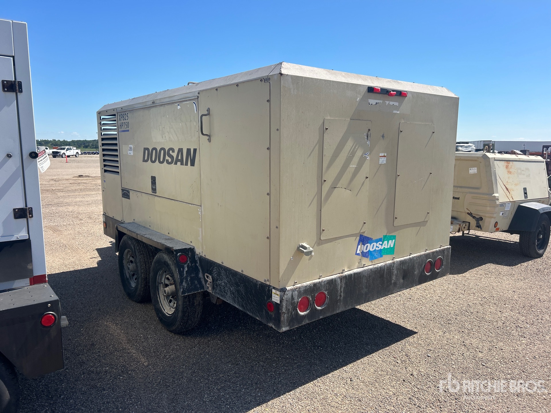 Doosan Portable Power XP825HP750