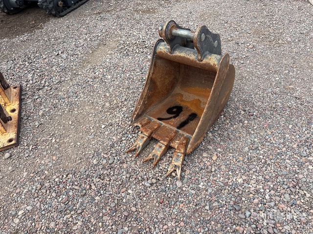 Backhoe Loader Bucket
