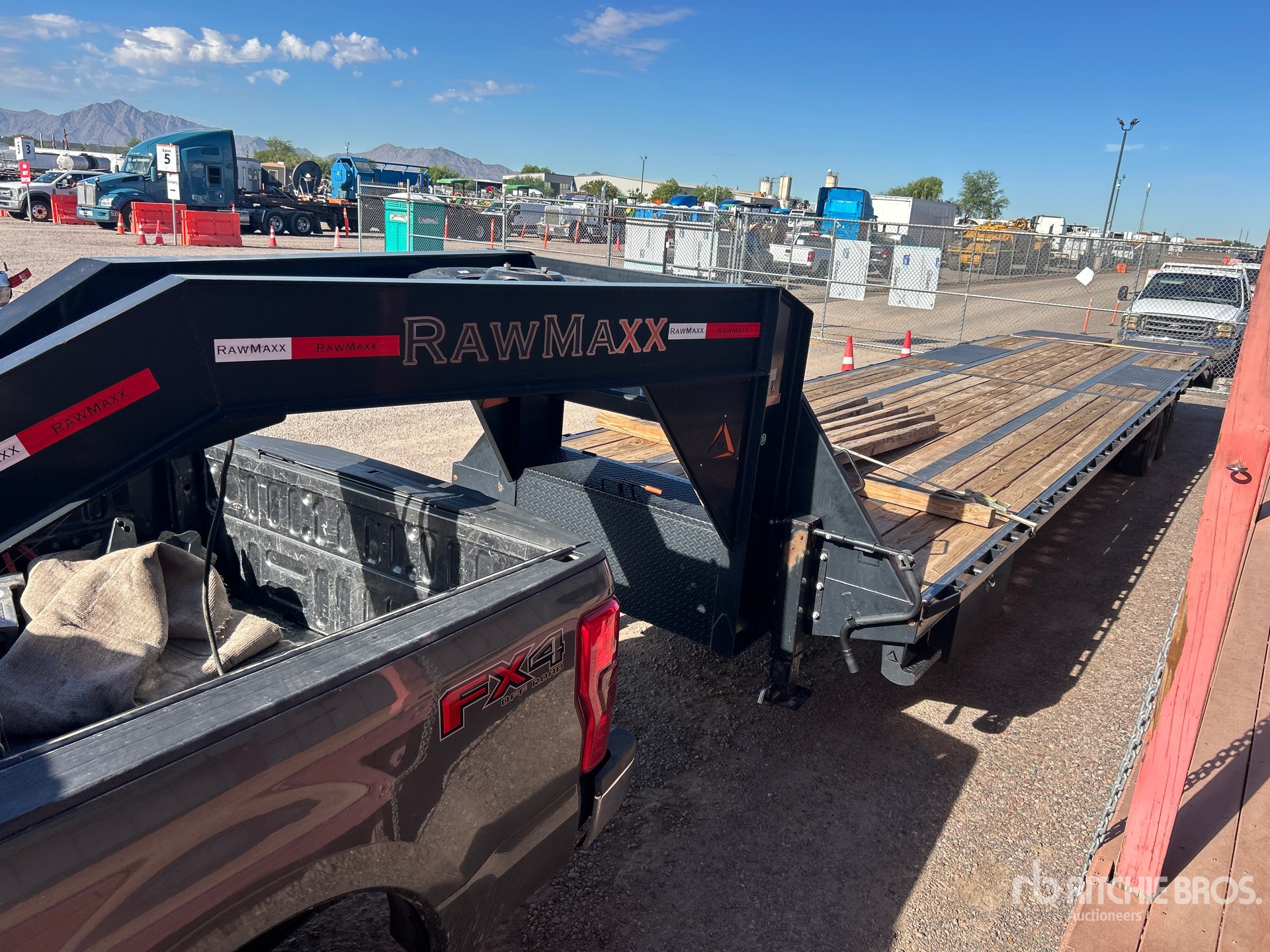 2024 Rawmaxx FDX-40-212KHYD