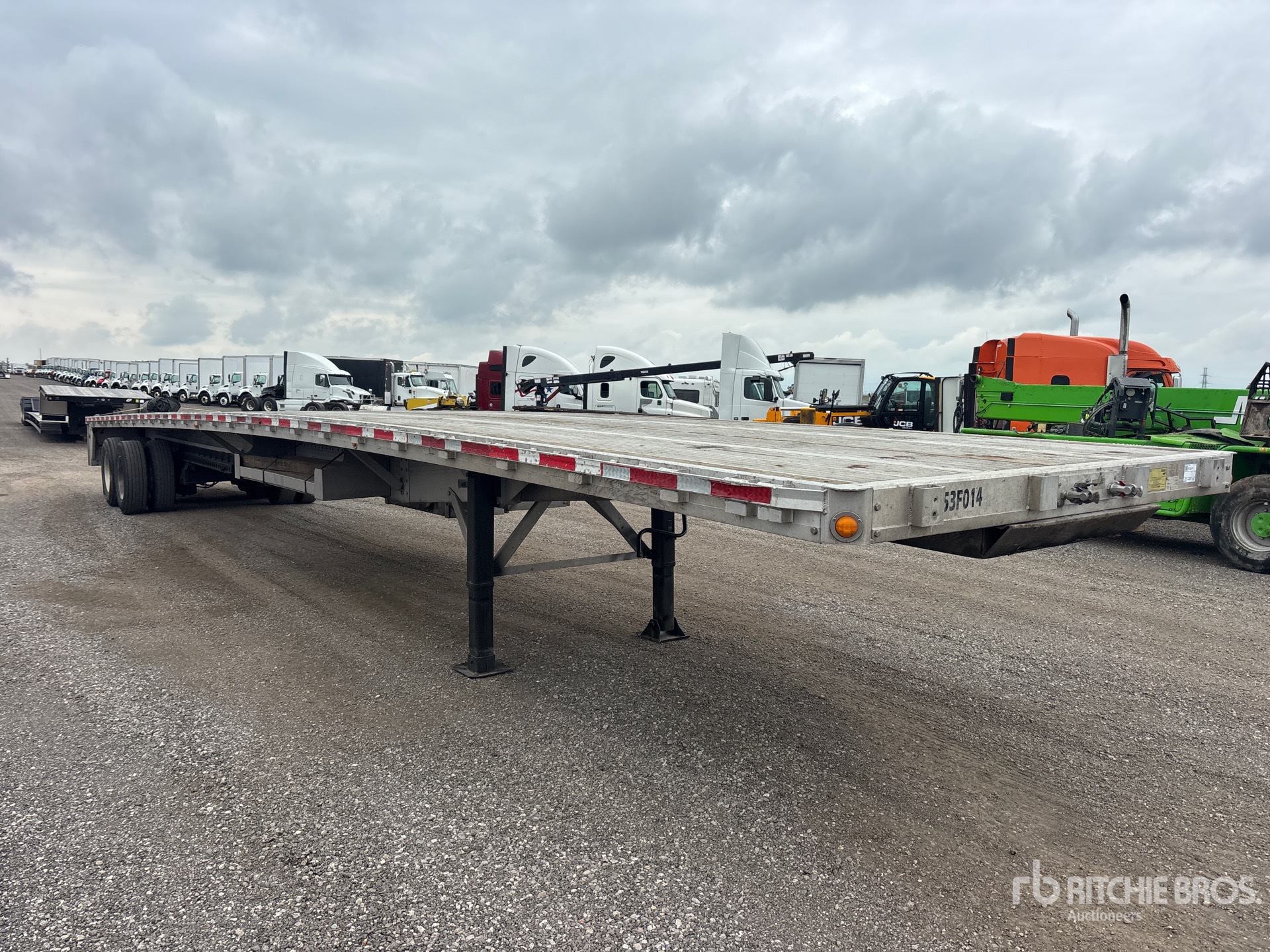 2015 Reitnouer 53ft T/A