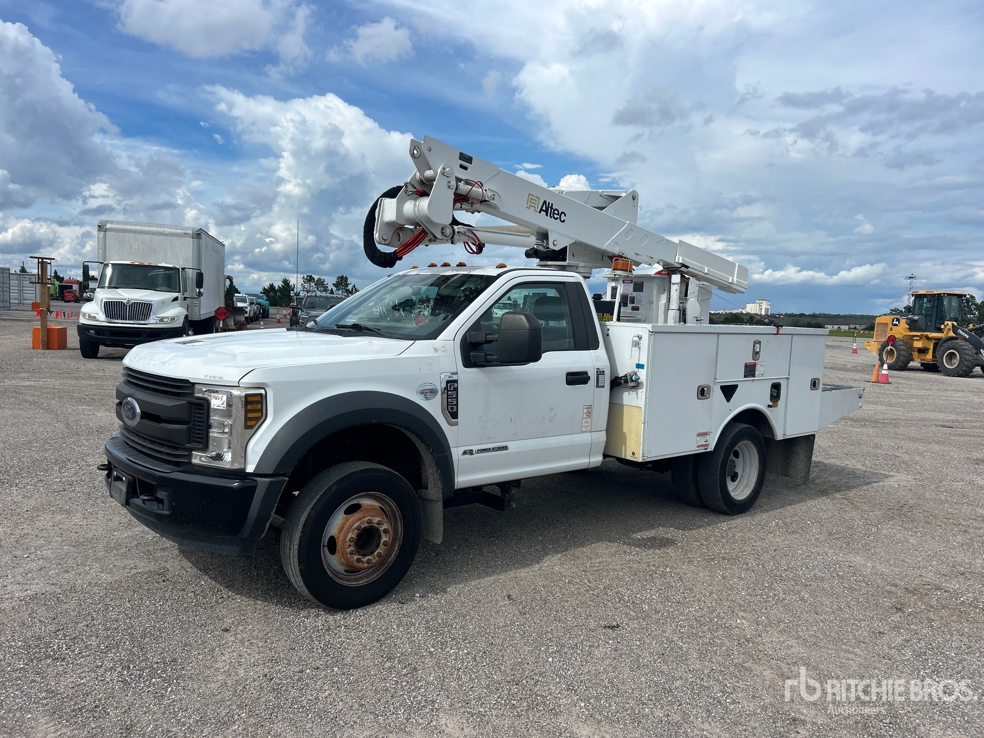 Photo of 2019 Ford F-550