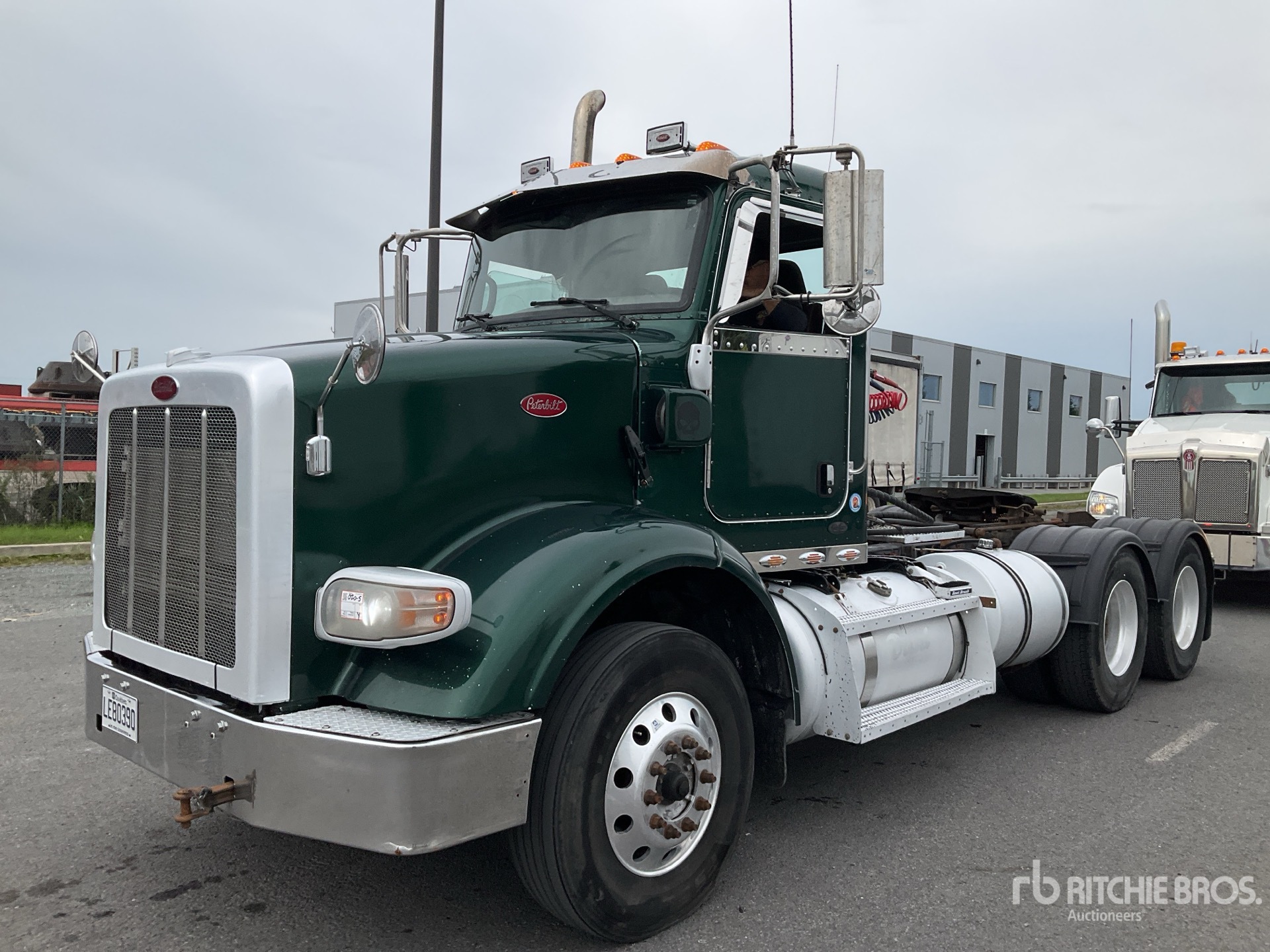 2014 Peterbilt 365