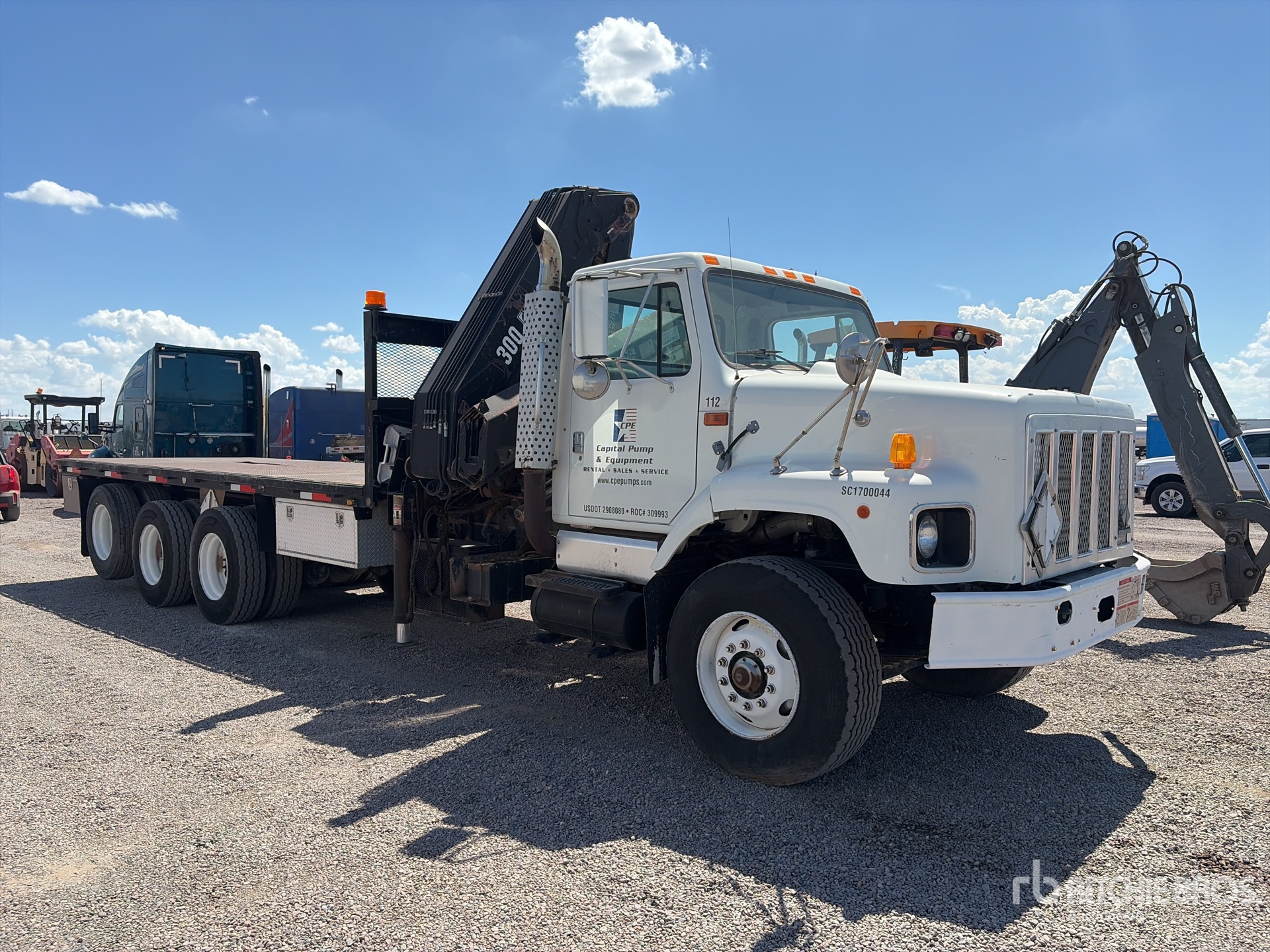 1998 International F-2674