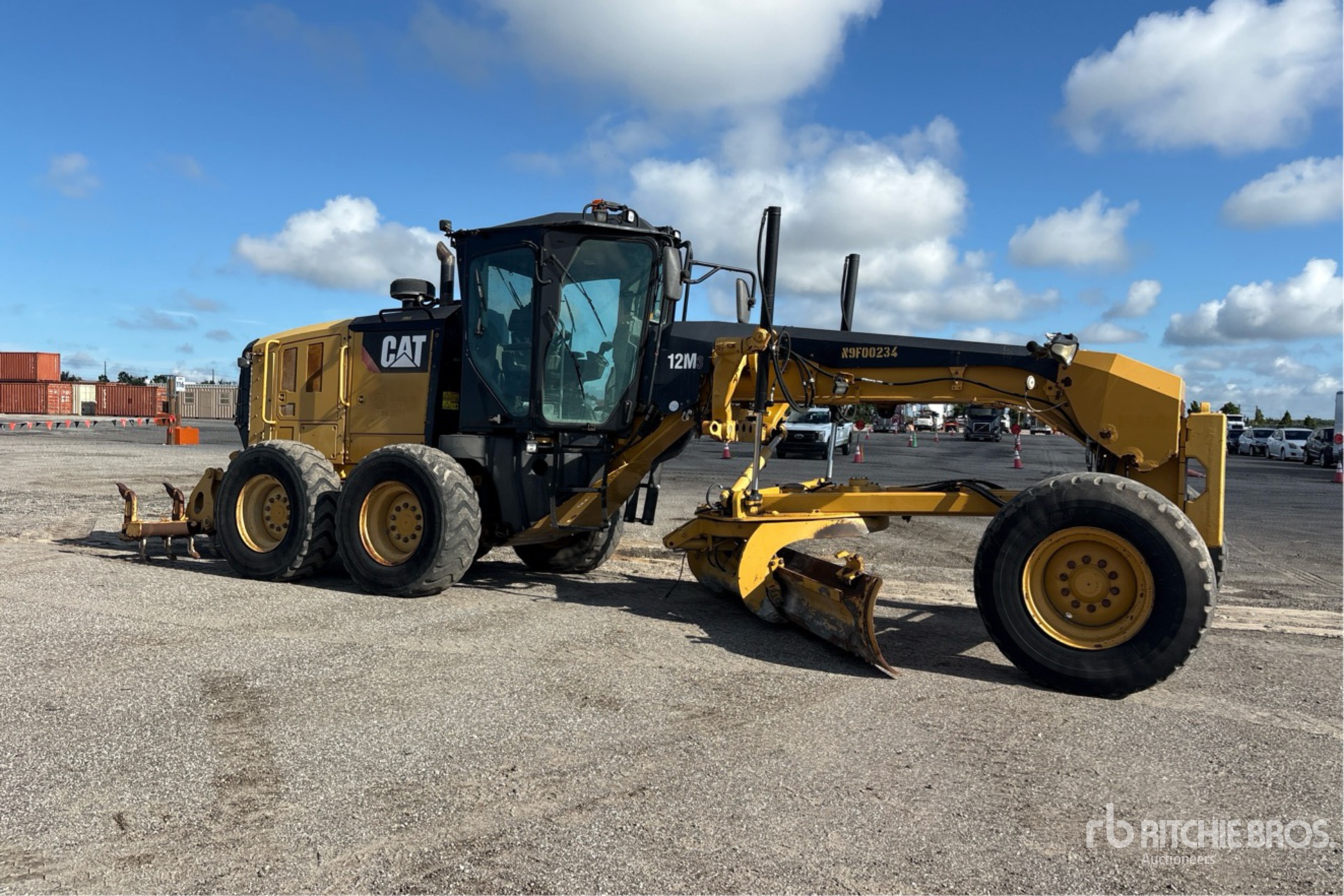 2015 Caterpillar 12M3