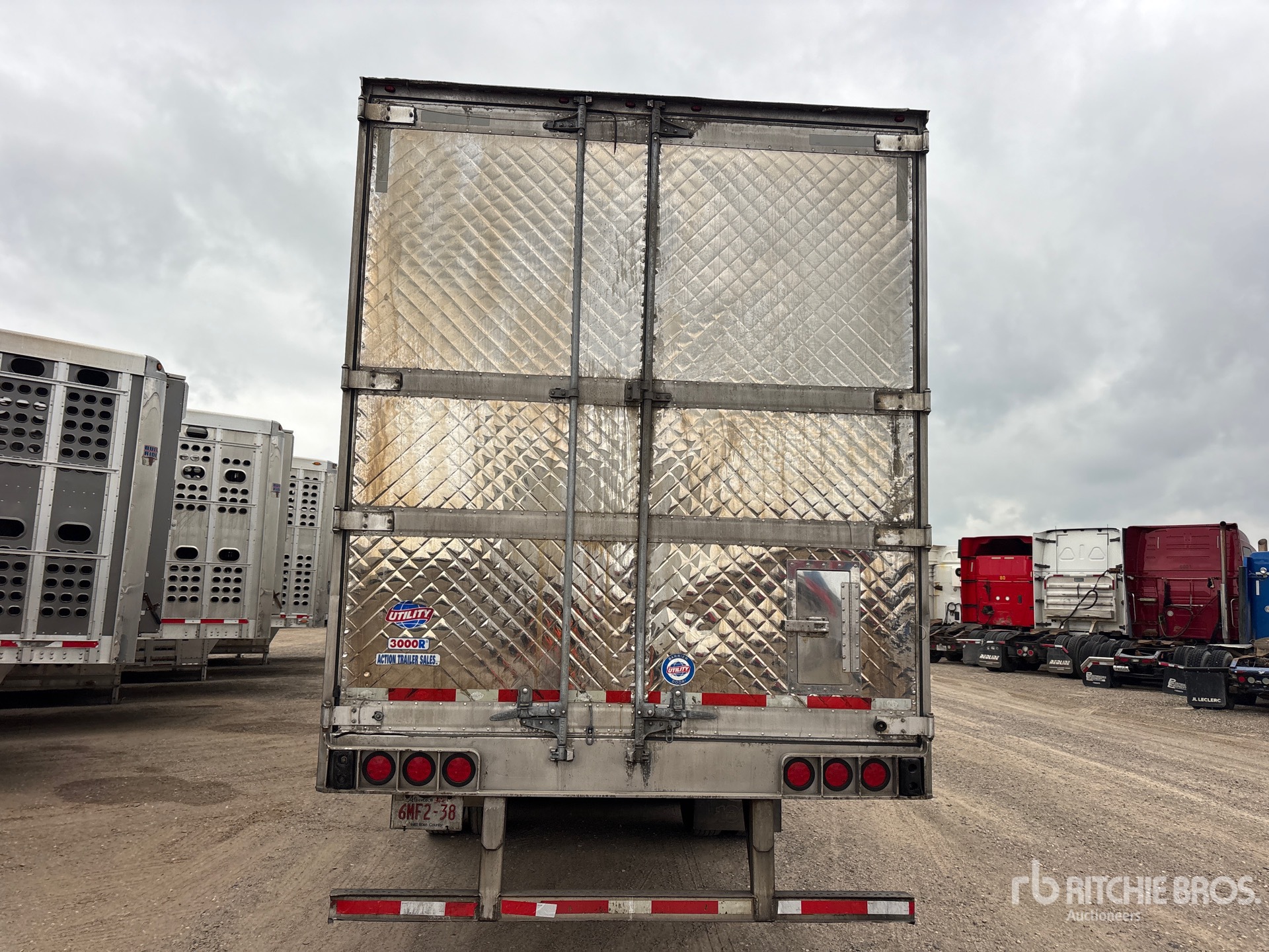 2019 Utility 53 FT T/A