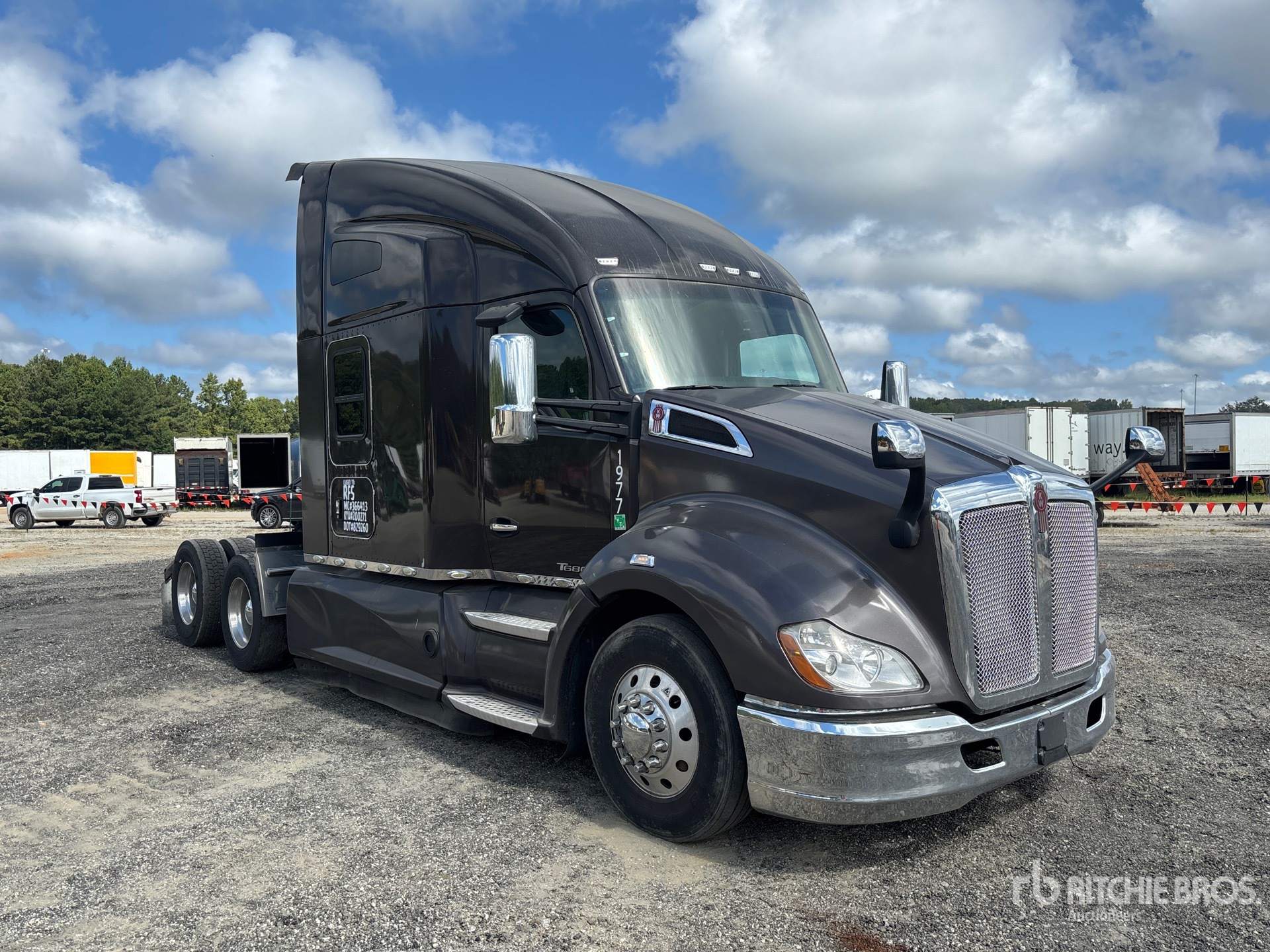2022 Kenworth T680