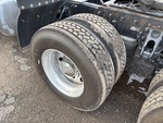 4 Underbody - Truck with Left Front Drive Tires