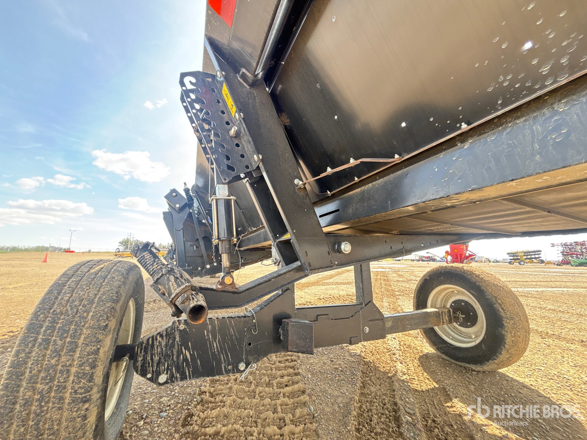 2014 Honey Bee 4040