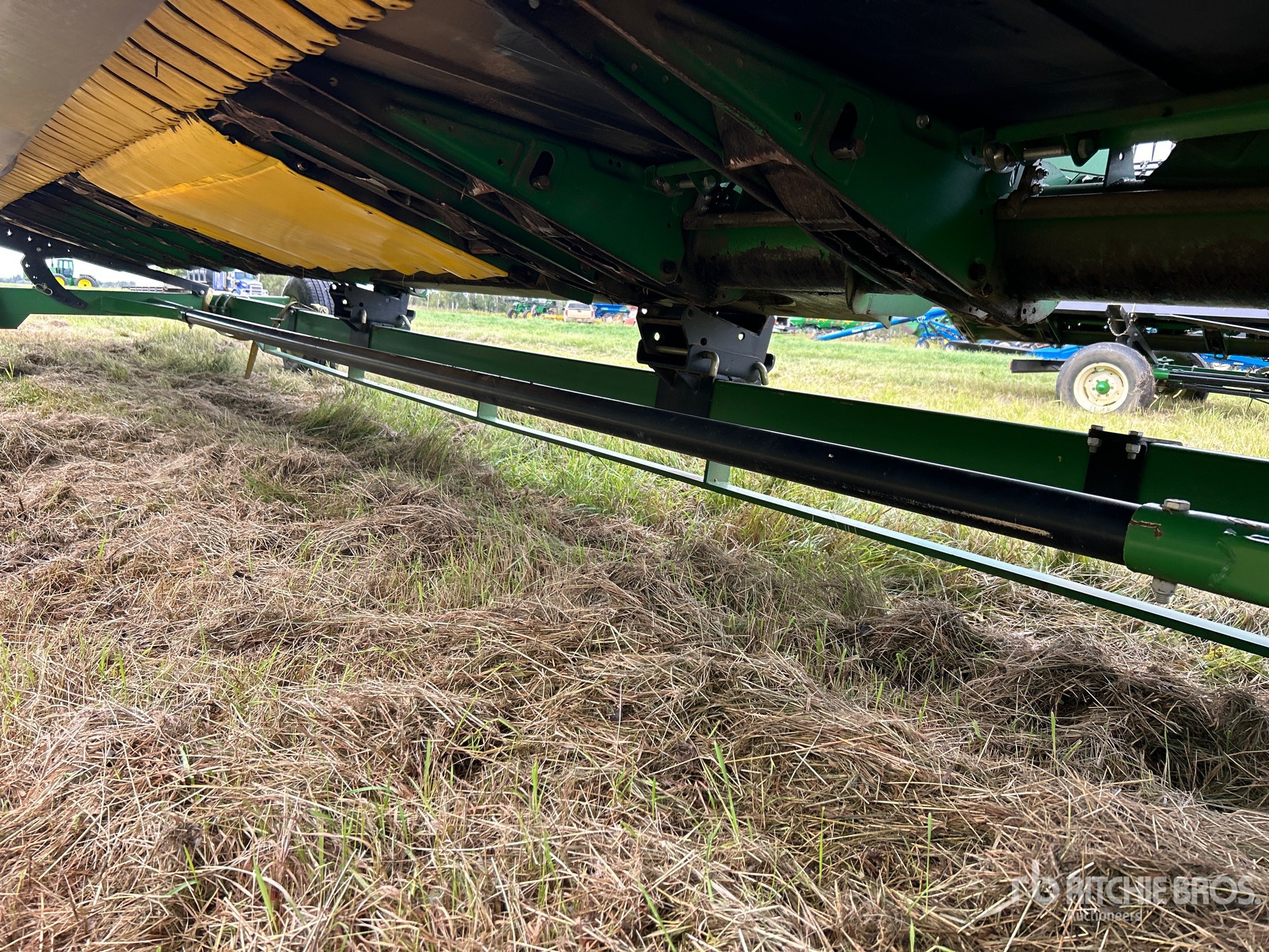 2017 John Deere 640FD
