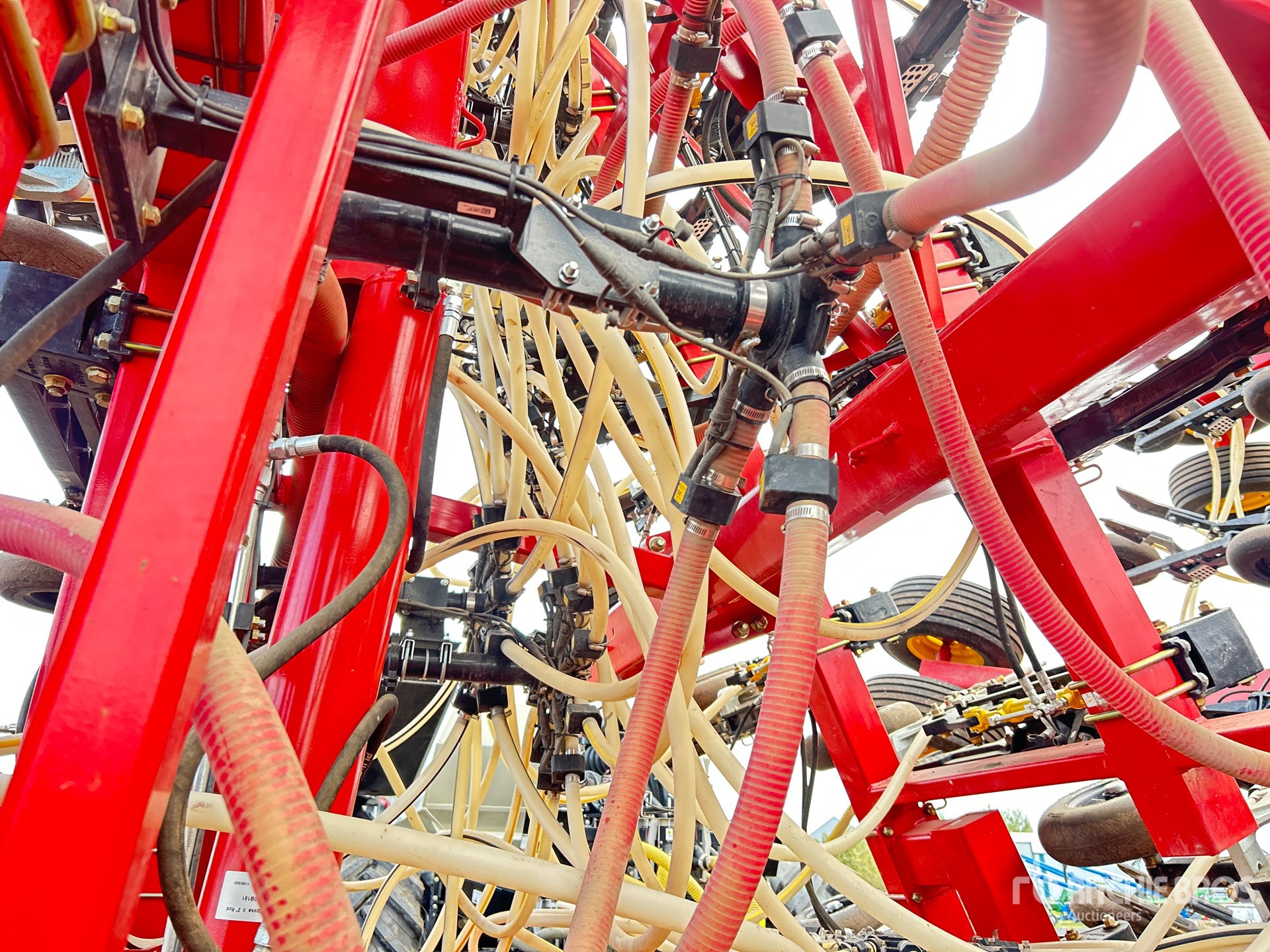 2024 Bourgault 3335-76 QDA