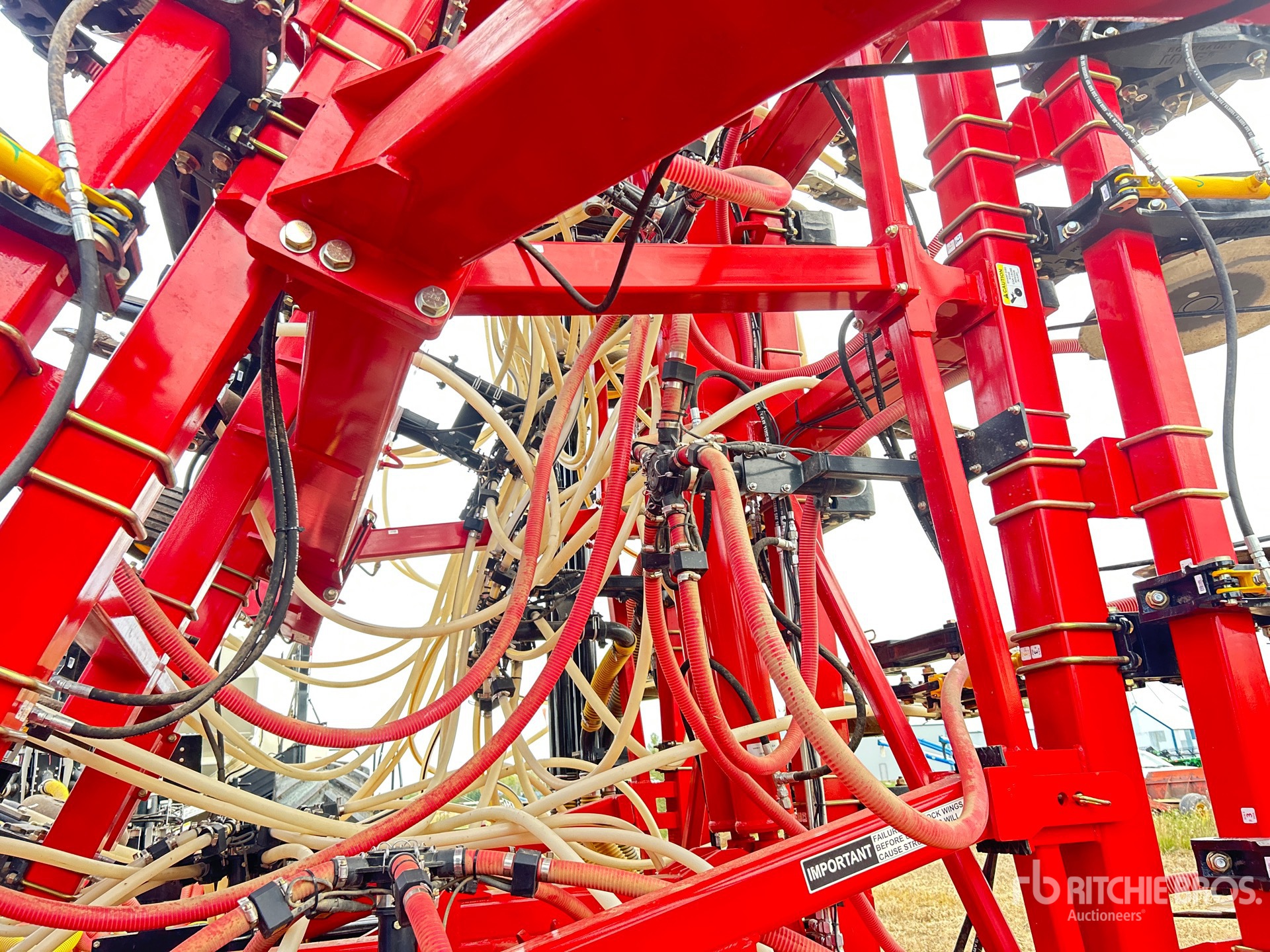2024 Bourgault 3335-76 QDA