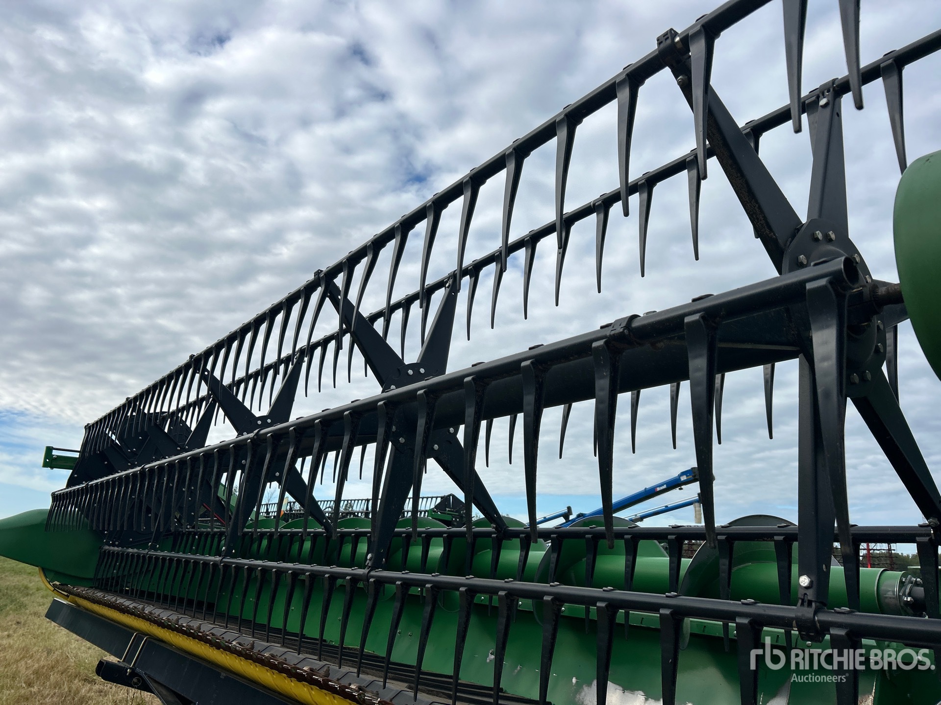 2018 John Deere 640FD