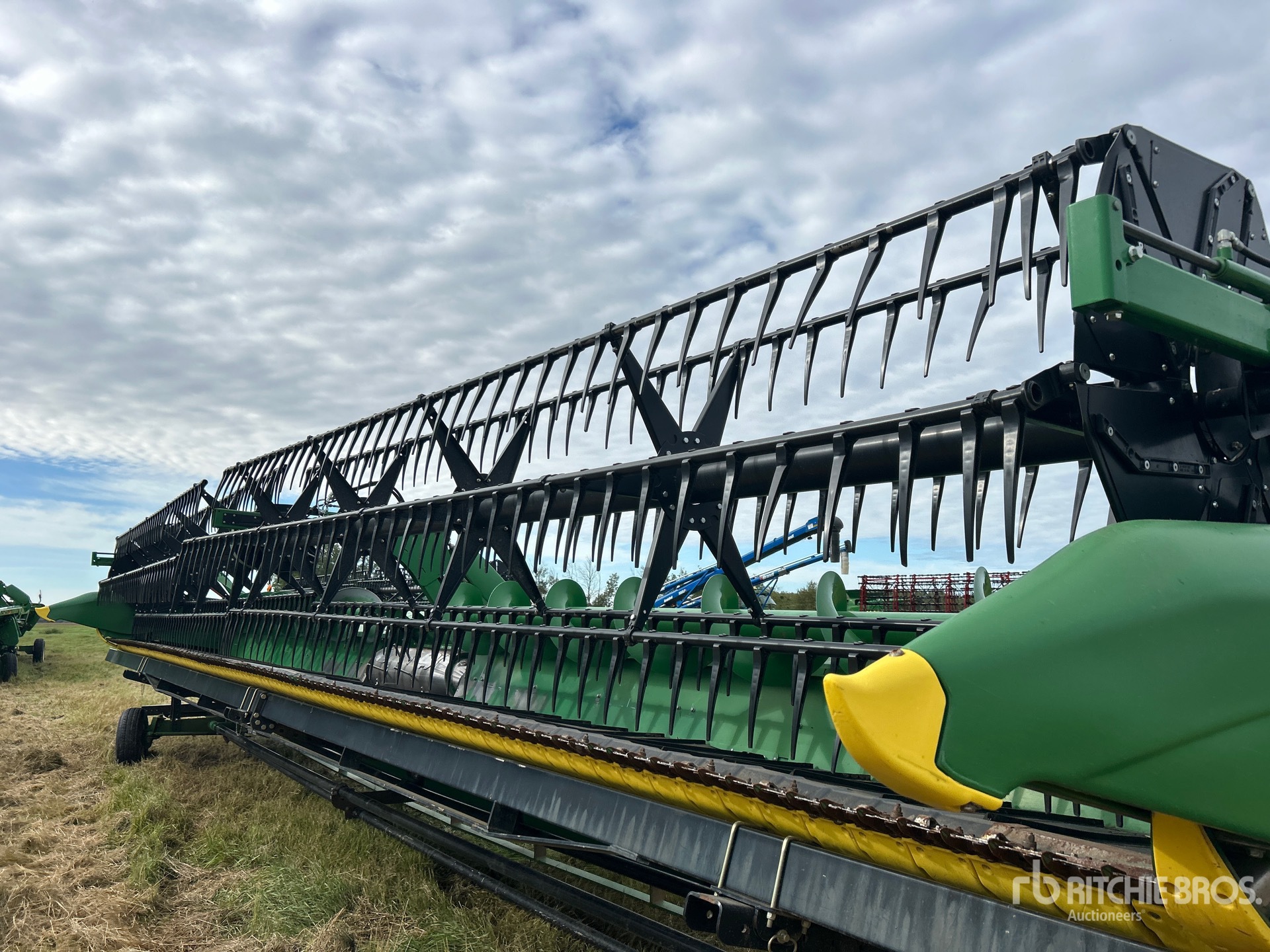 2018 John Deere 640FD