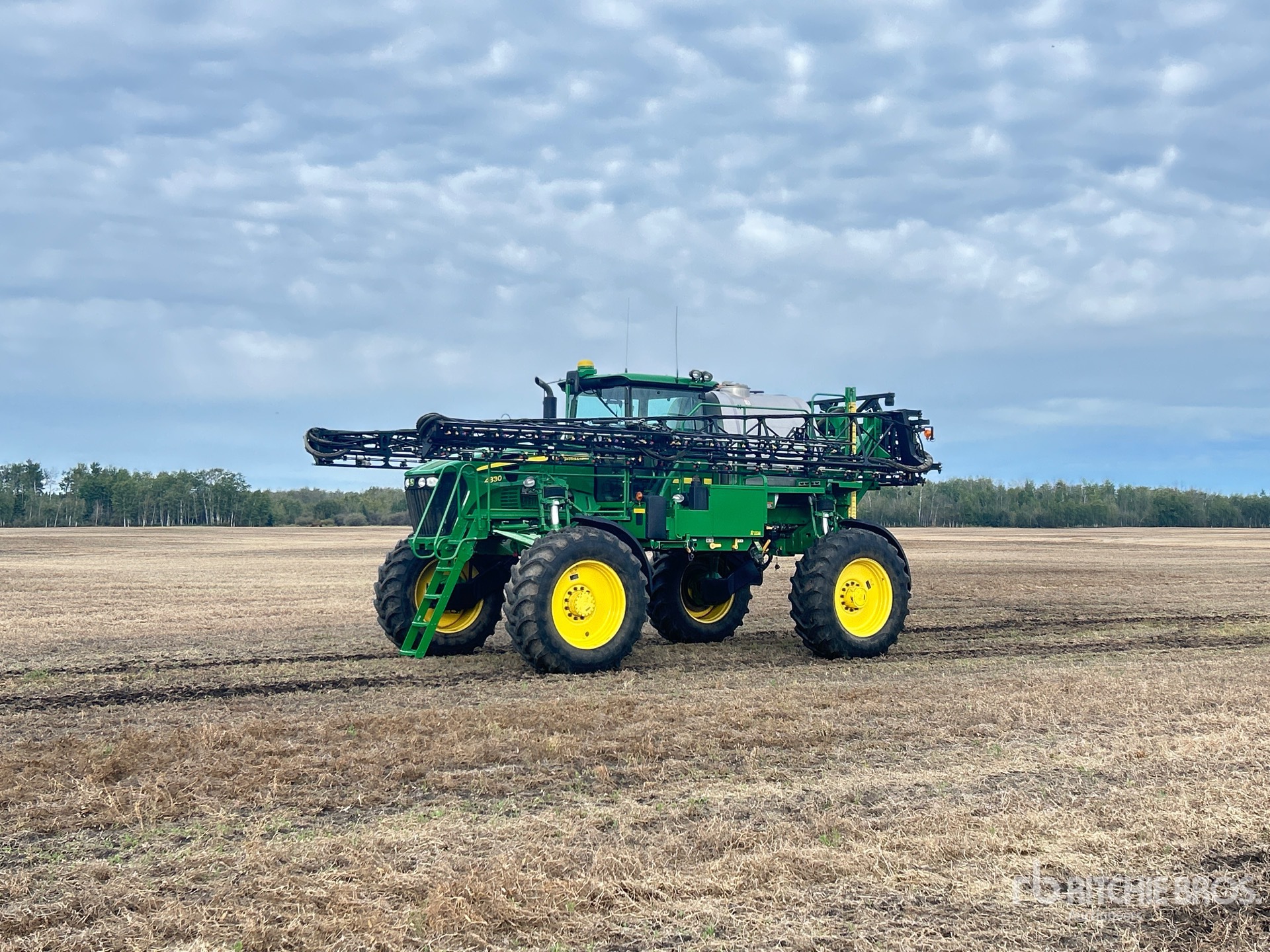 2012 John Deere 4830