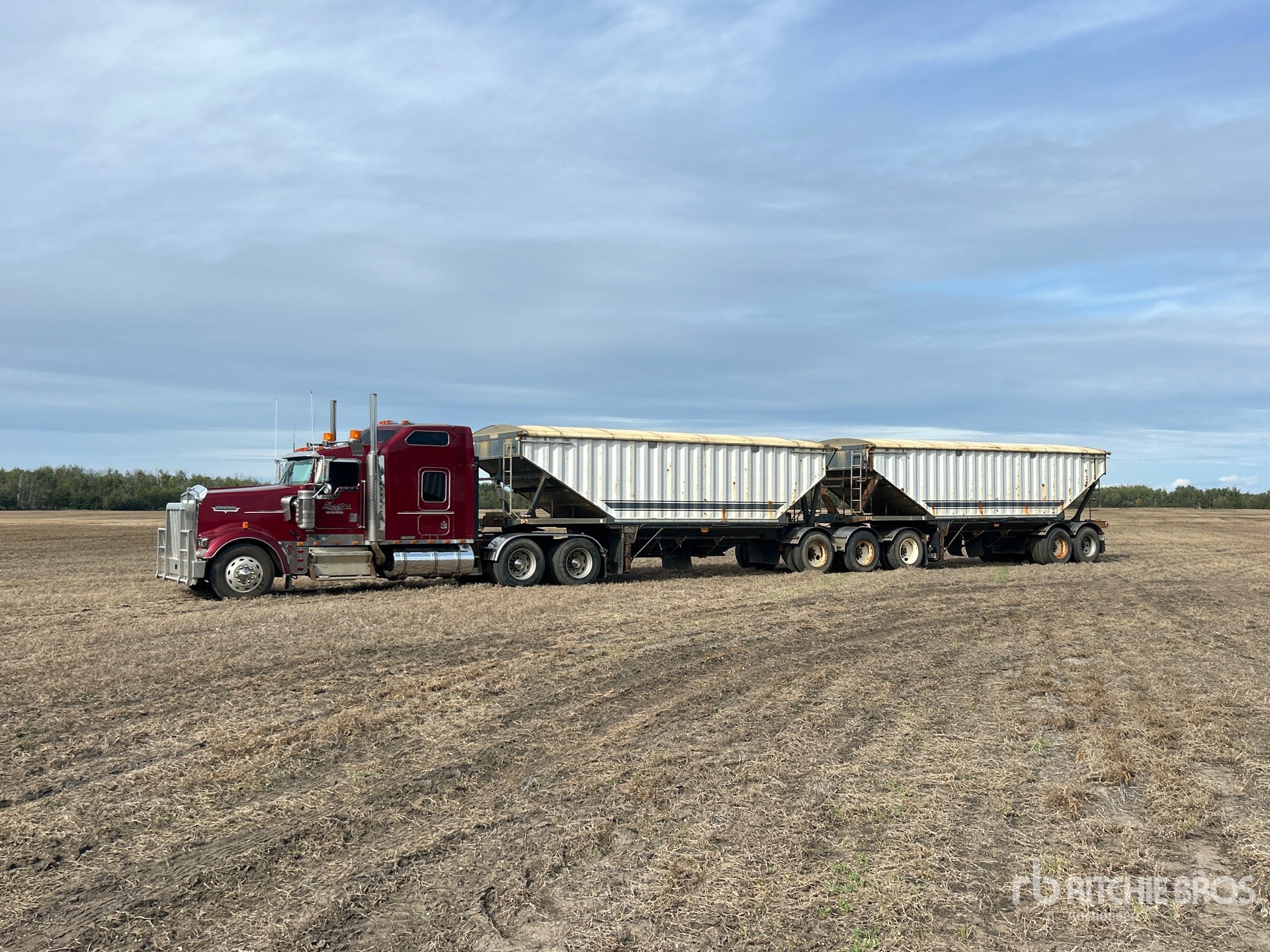2001 Kenworth W900
