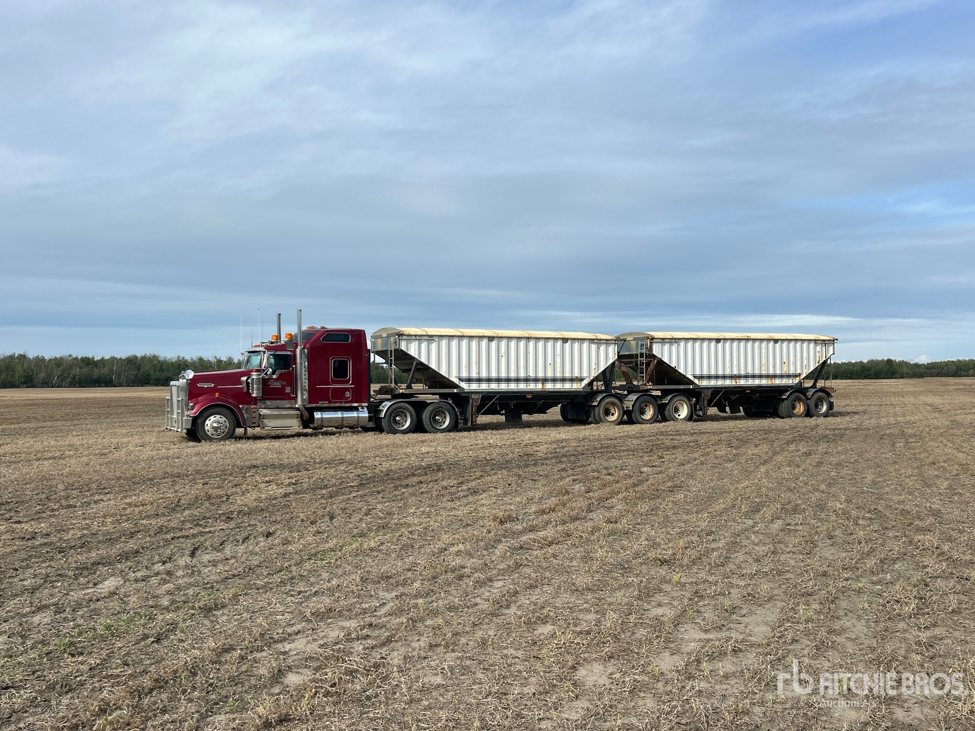 2001 Kenworth W900
