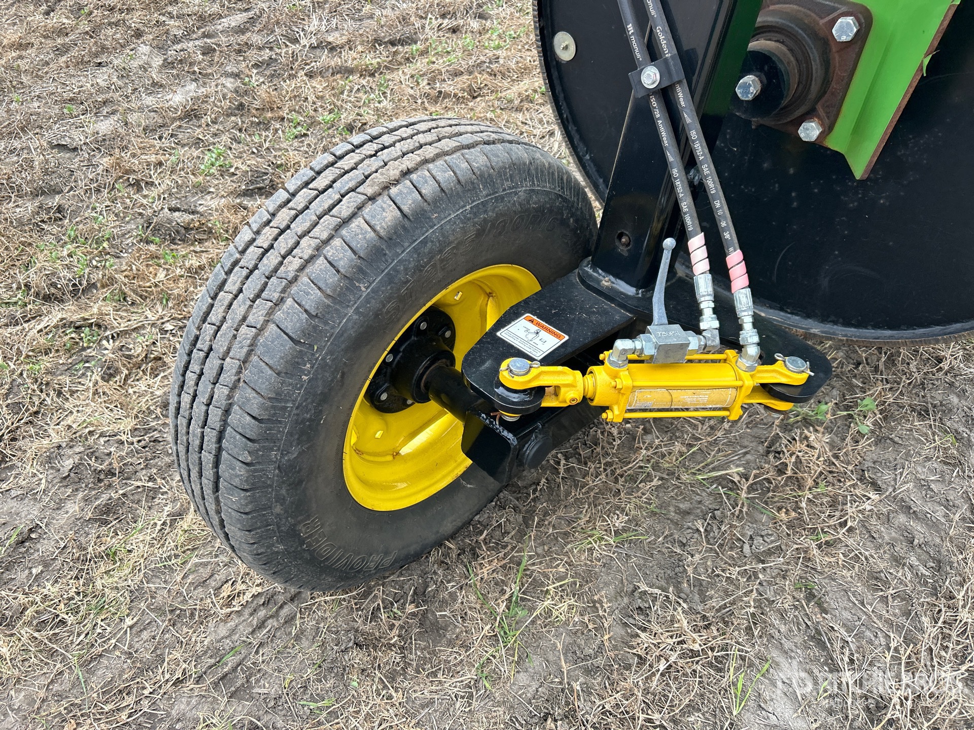 2018 Mandako LR5040