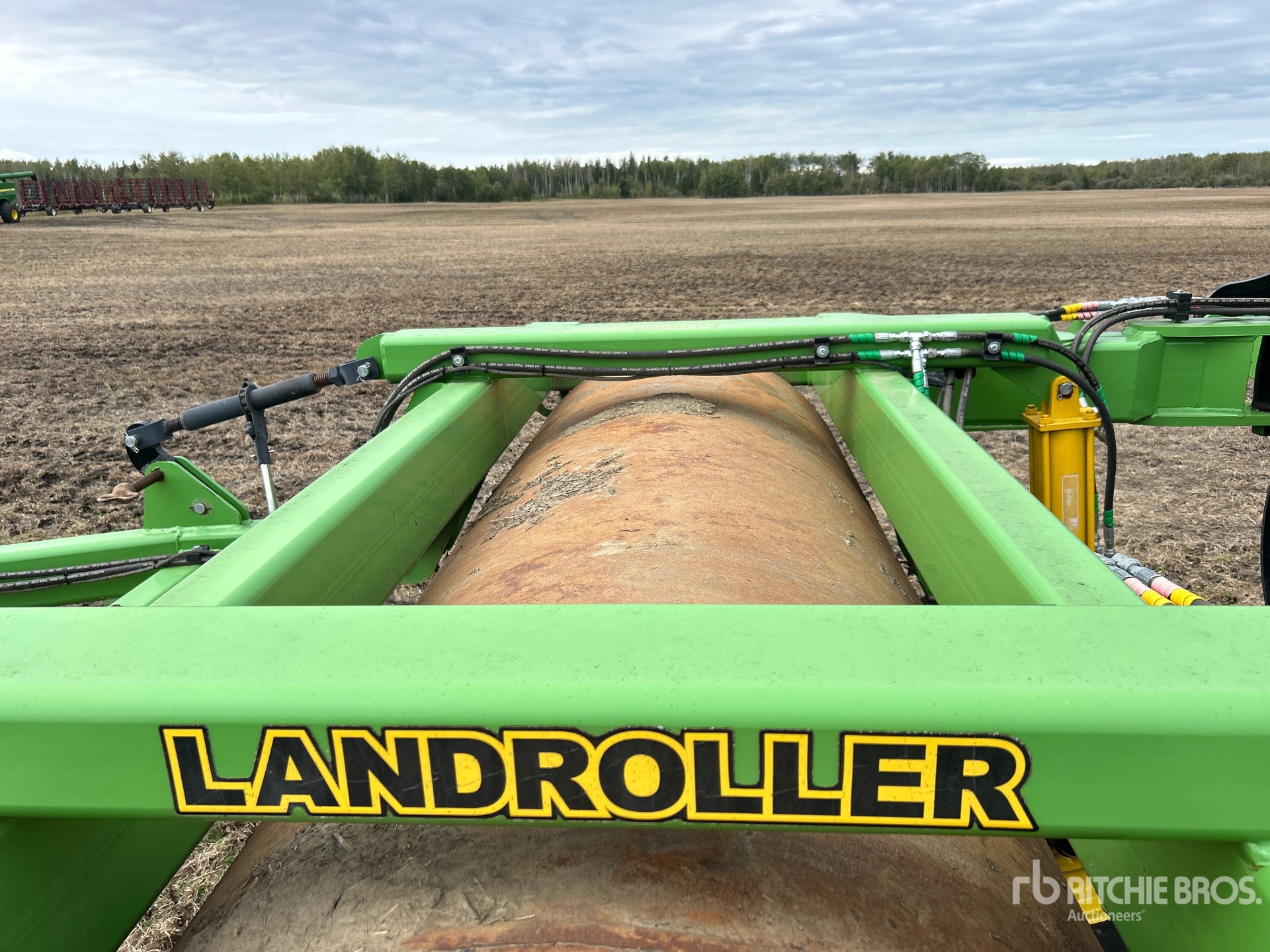 2018 Mandako LR5040