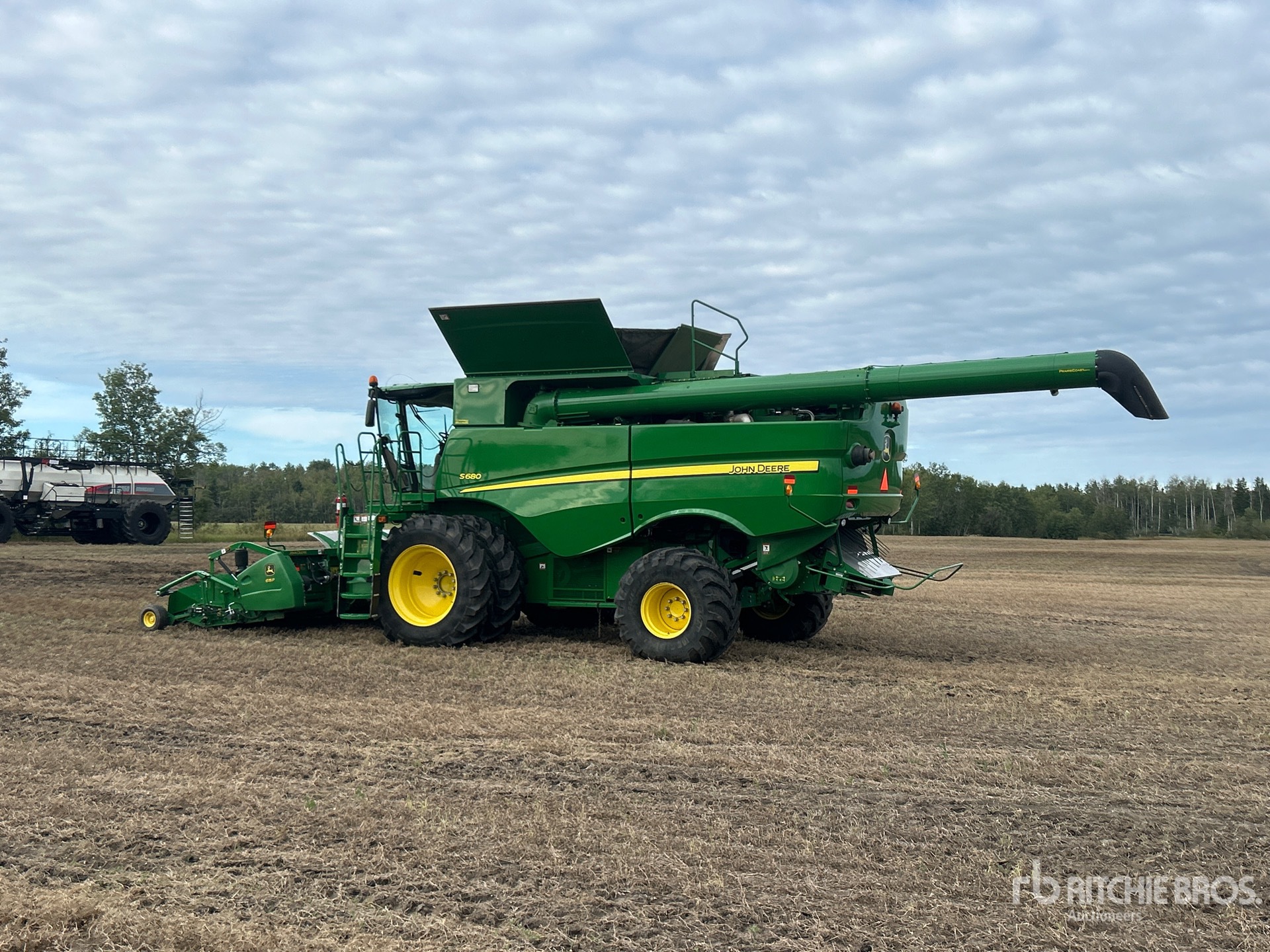 2014 John Deere S680