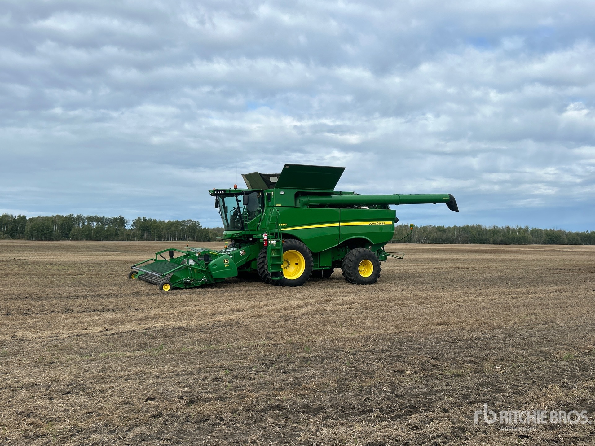 2013 John Deere S680