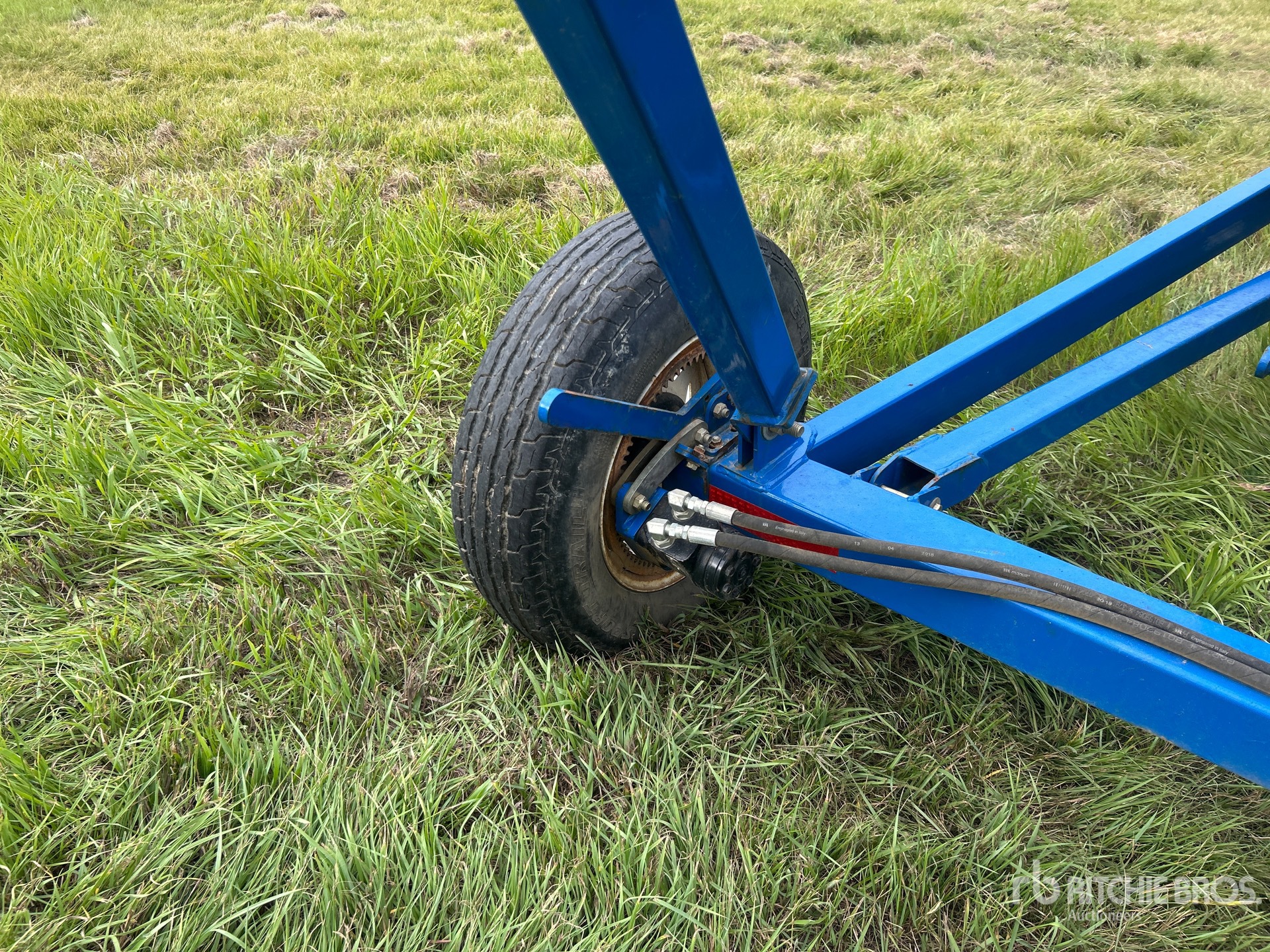 2020 Brandt 1552LP