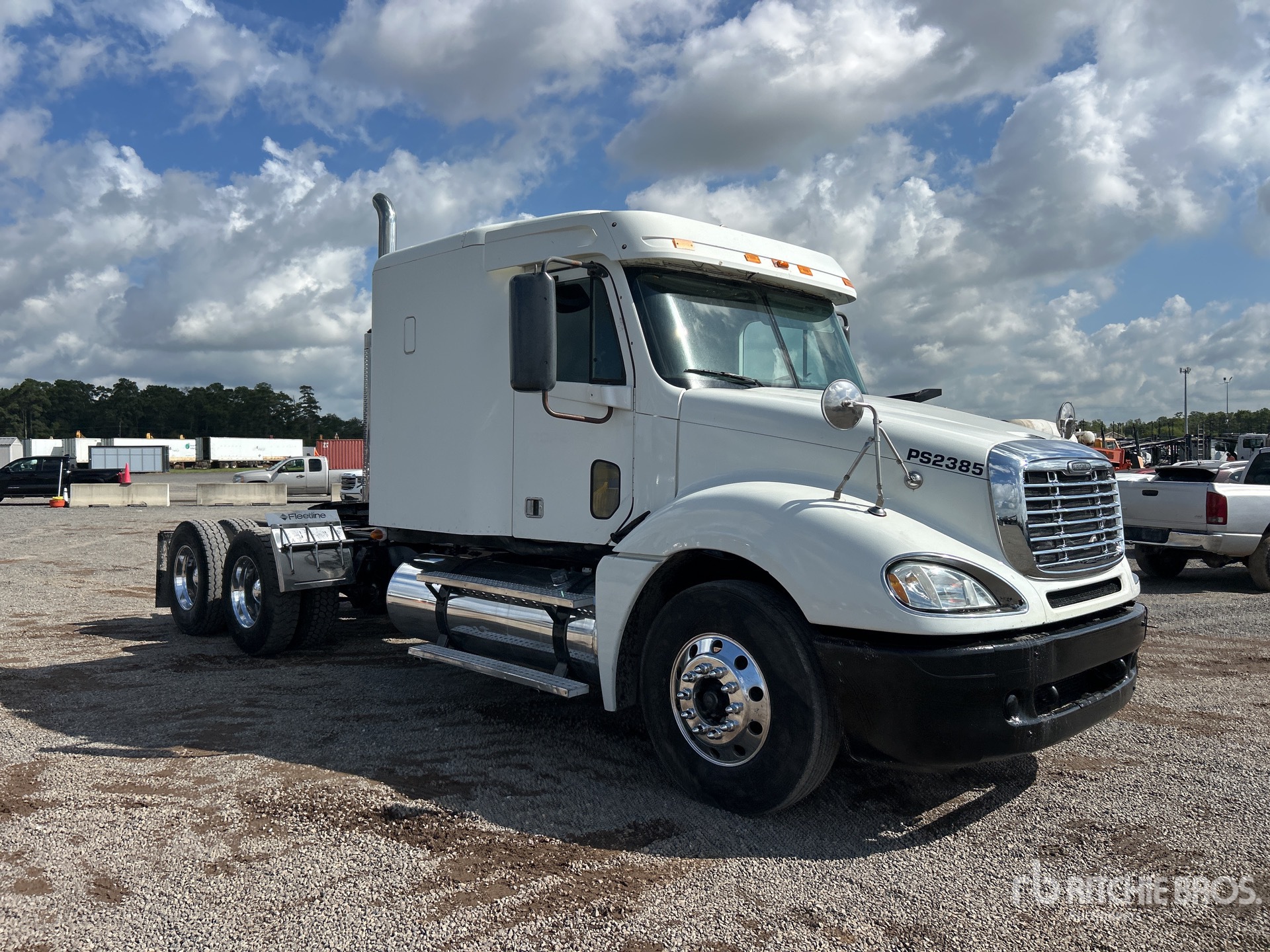 2007 Freightliner Columbia 120