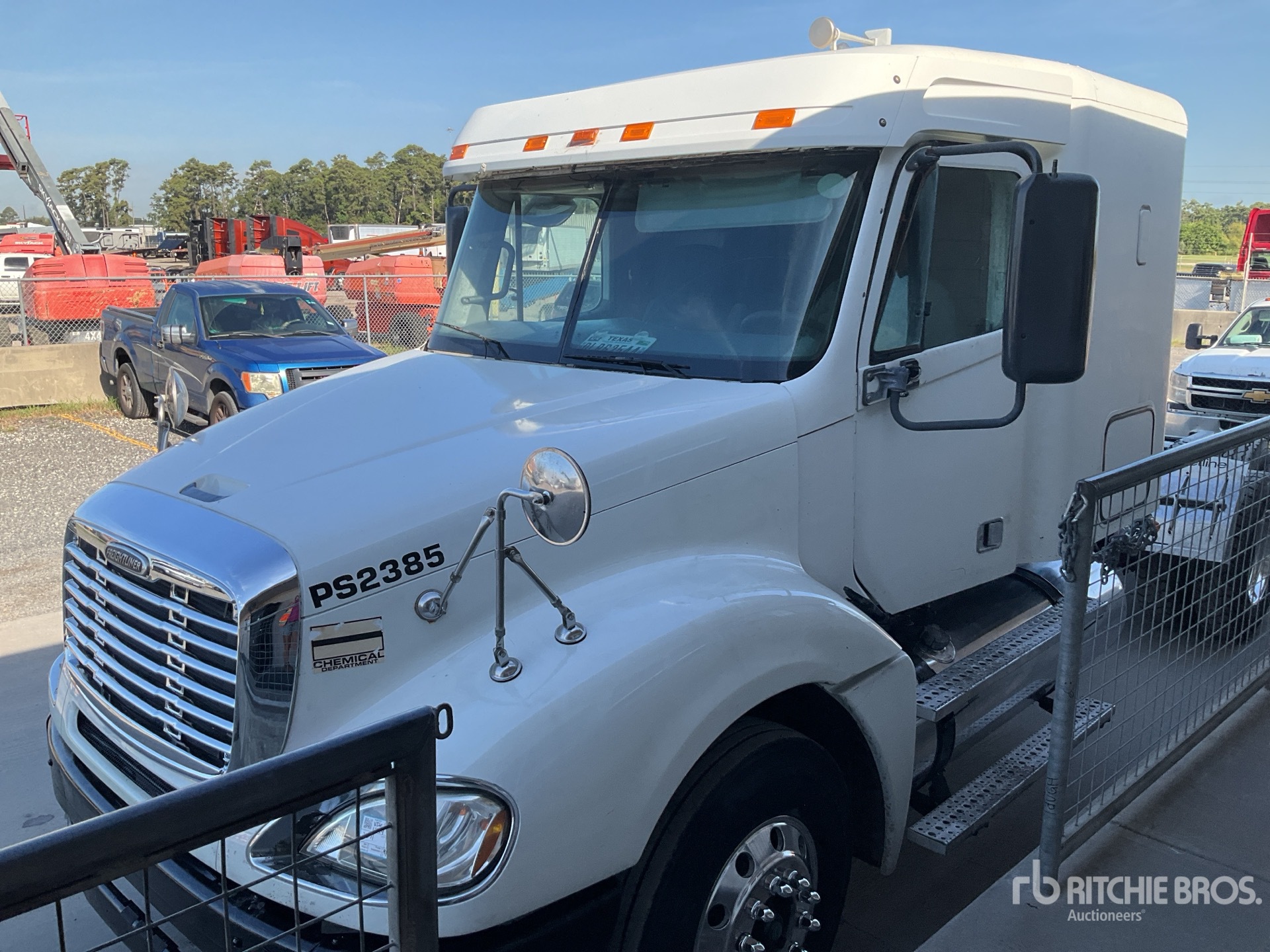 2007 Freightliner Columbia 120