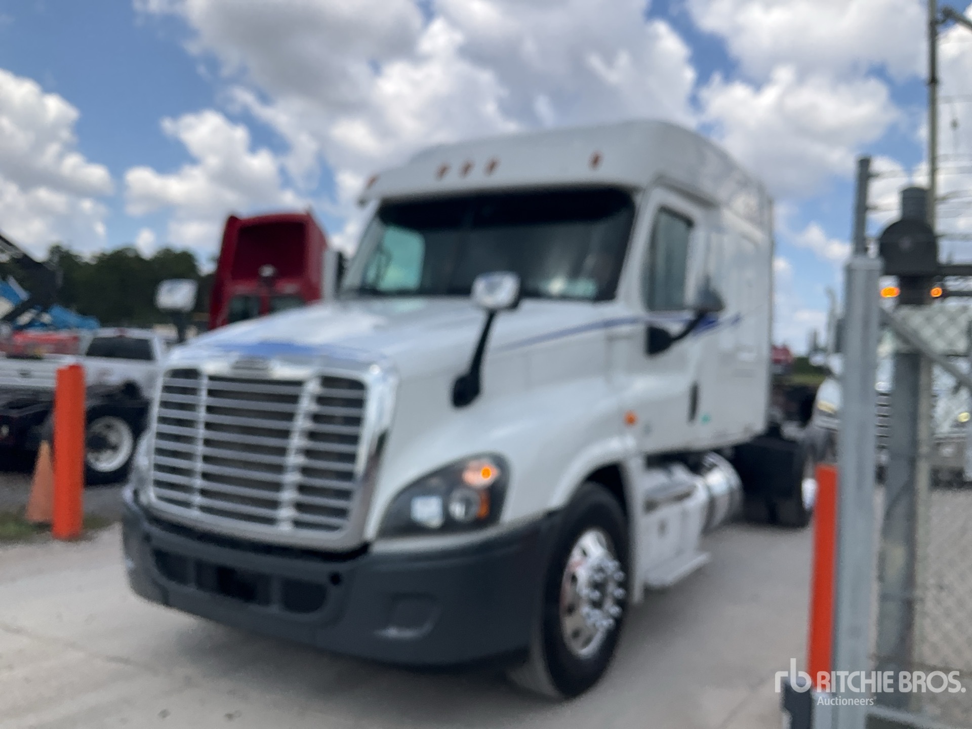 2017 Freightliner CASCADIA 125