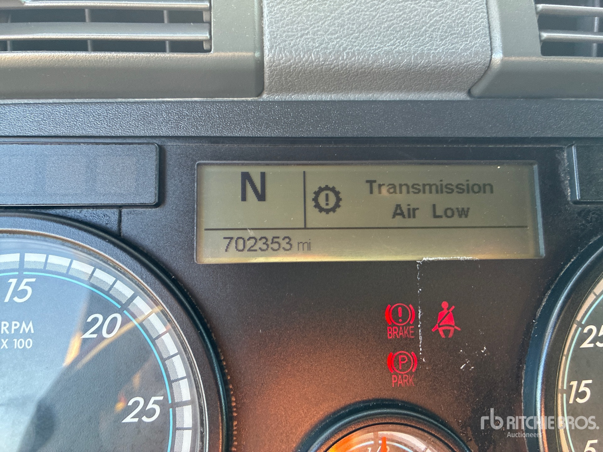 2017 Freightliner CASCADIA 125
