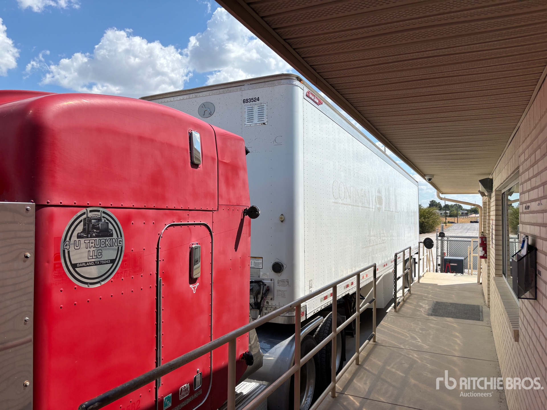 2015 Great Dane CLA-1304-21048