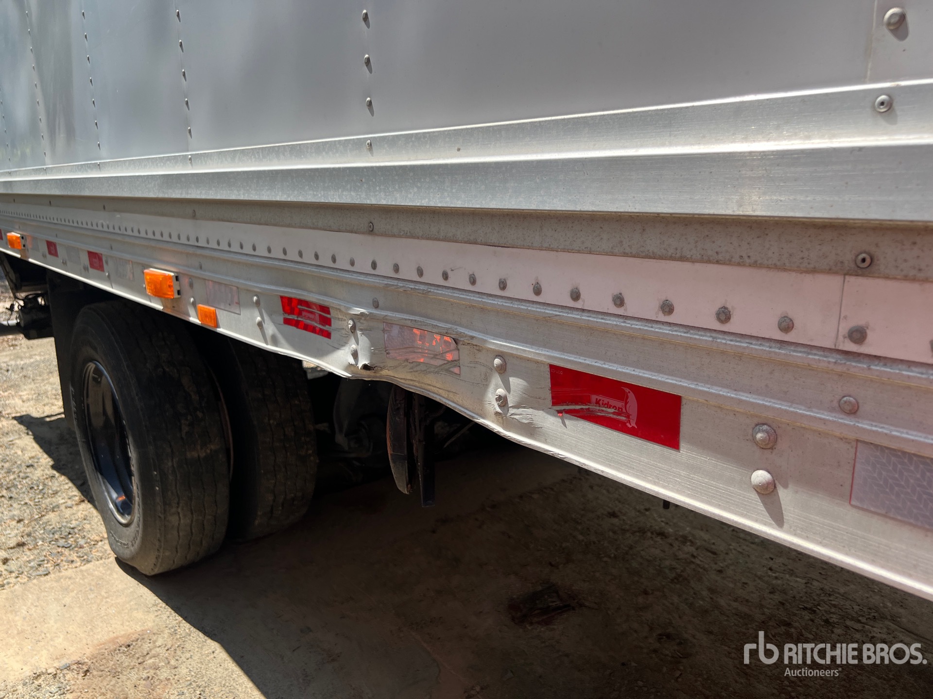 2018 Freightliner M2 106
