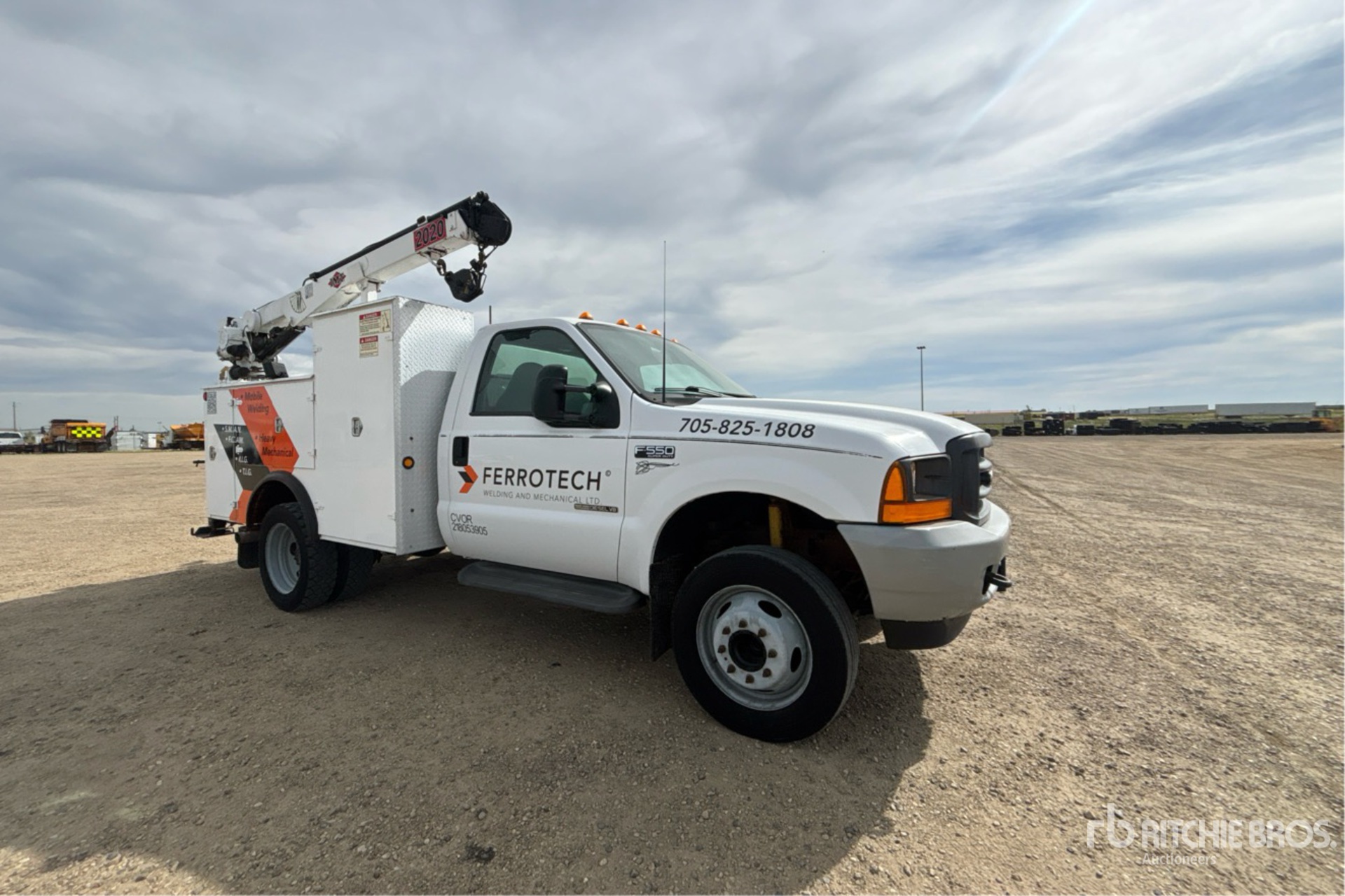2001 Ford F-550