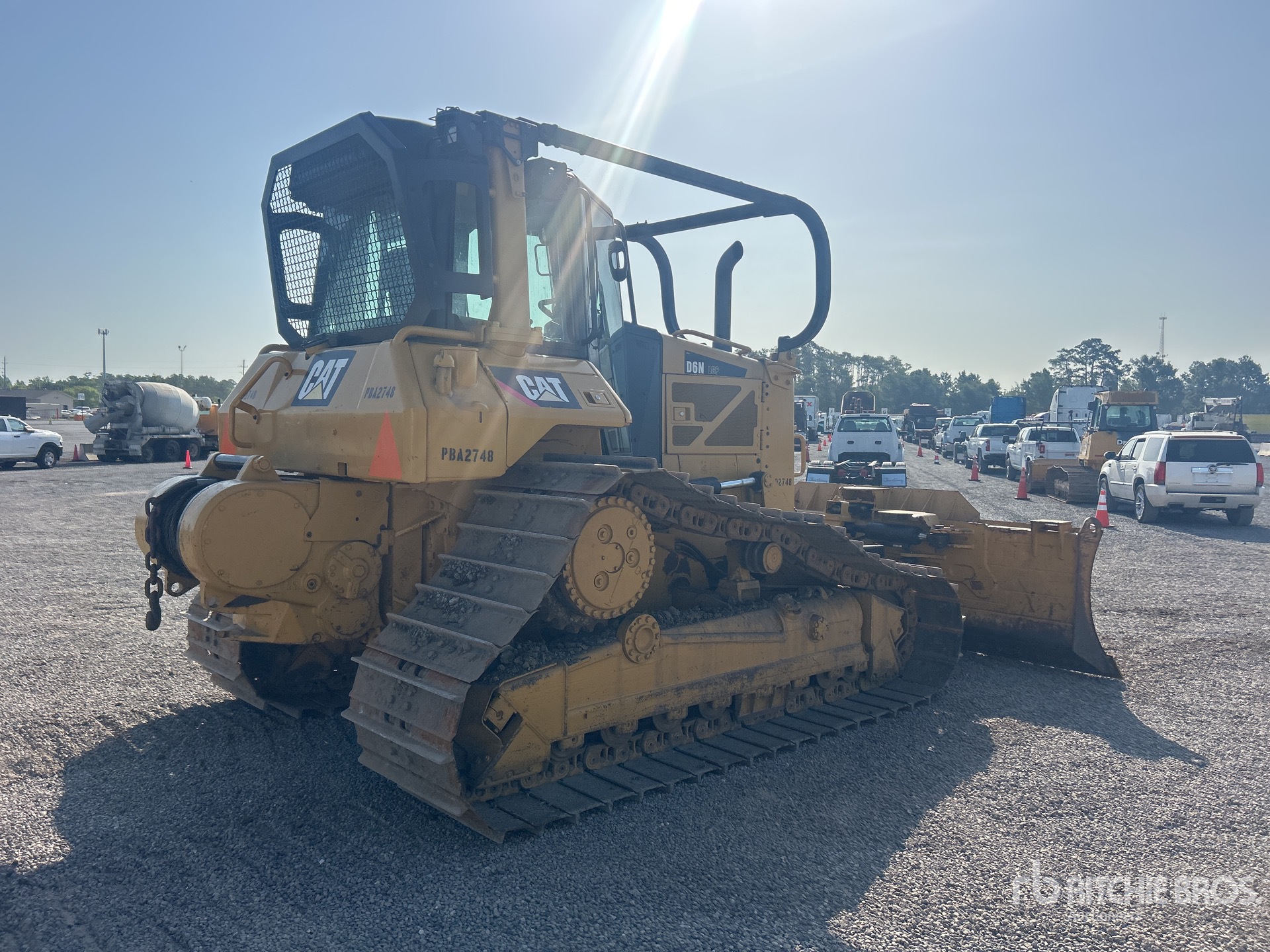 2015 Caterpillar D6N LGP