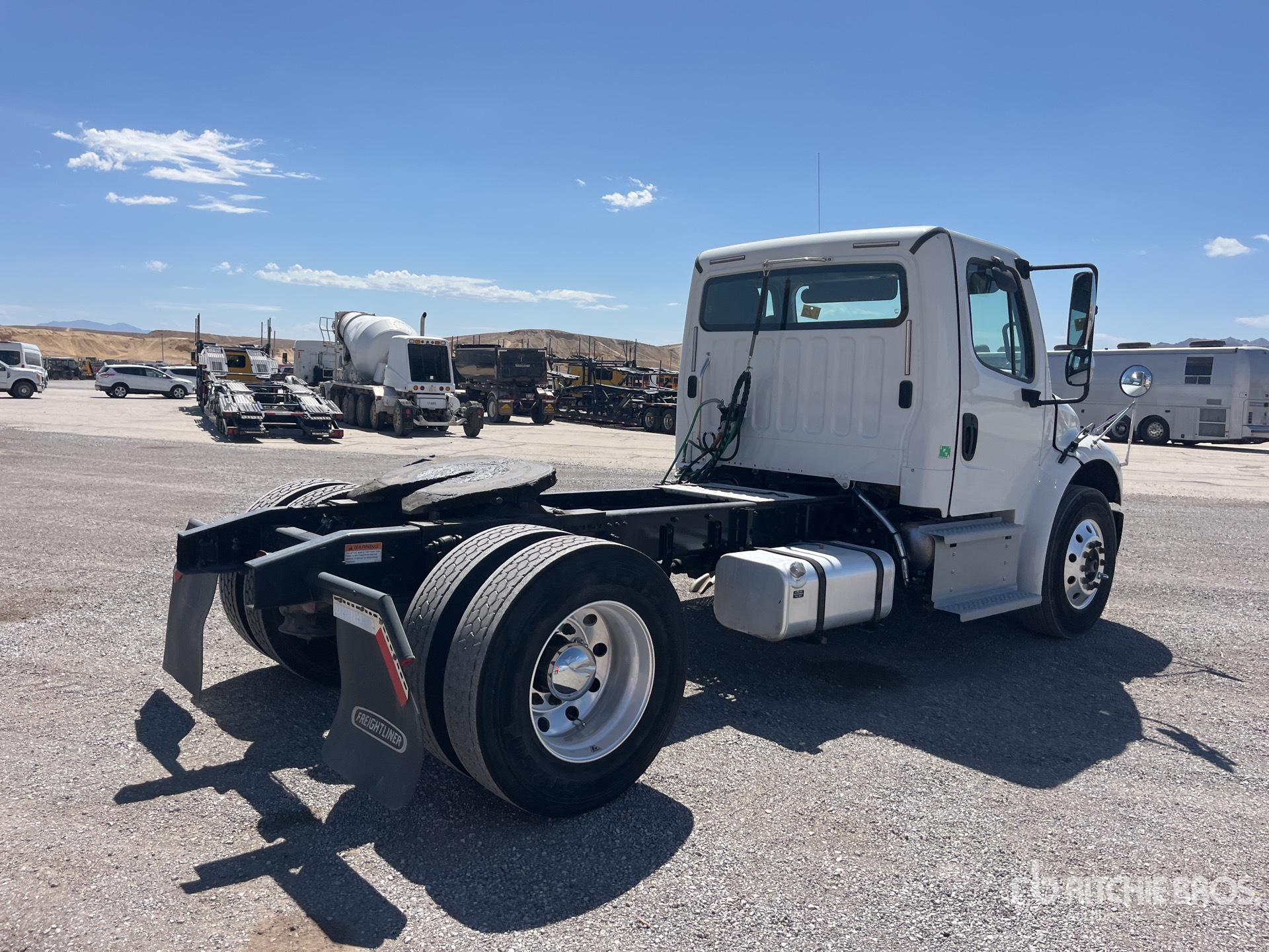 2020 Freightliner M2 106