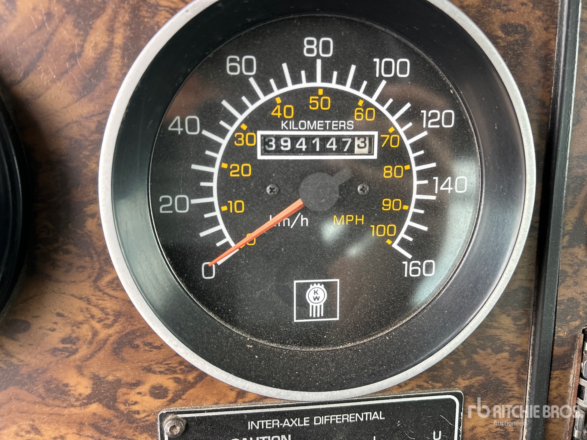 1998 Kenworth T300