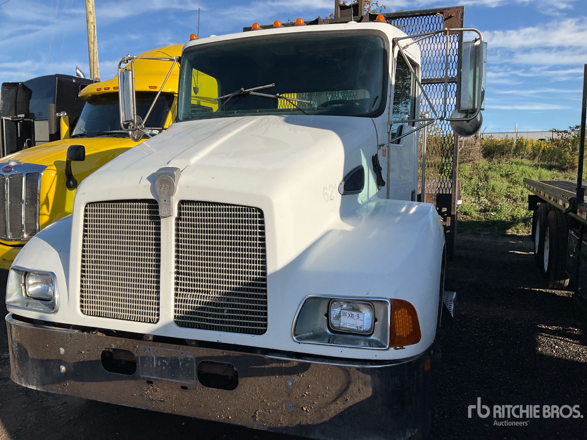1998 Kenworth T300