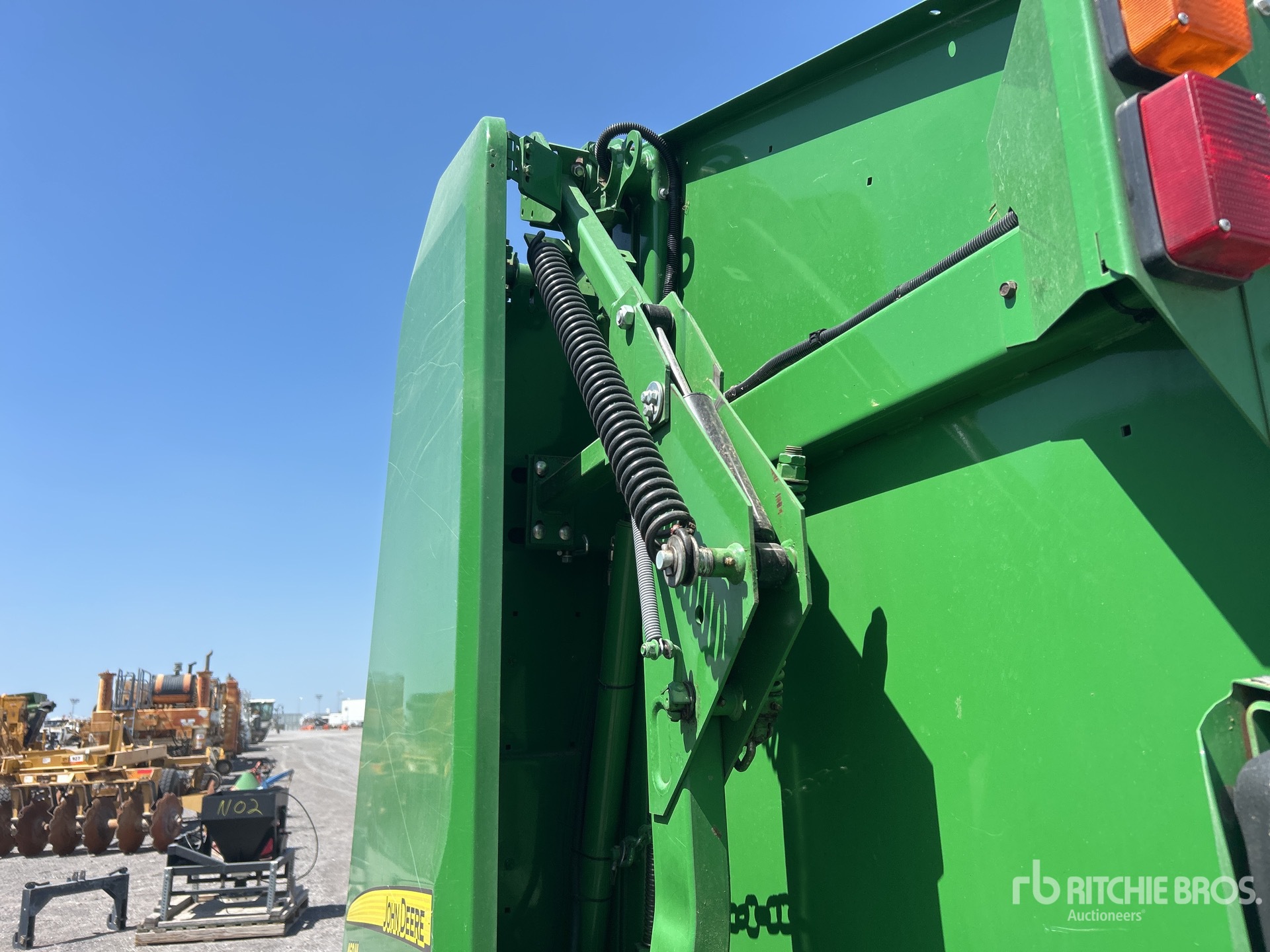 2021 John Deere 460M