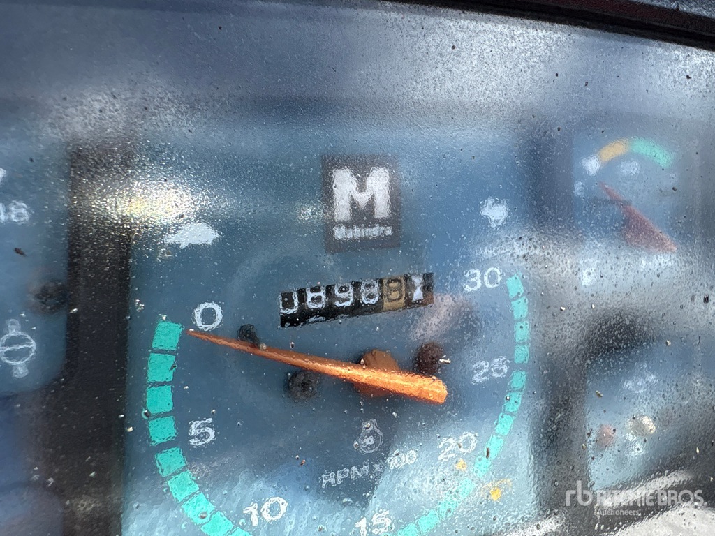 General Appearance with Hour Meter / Odometer