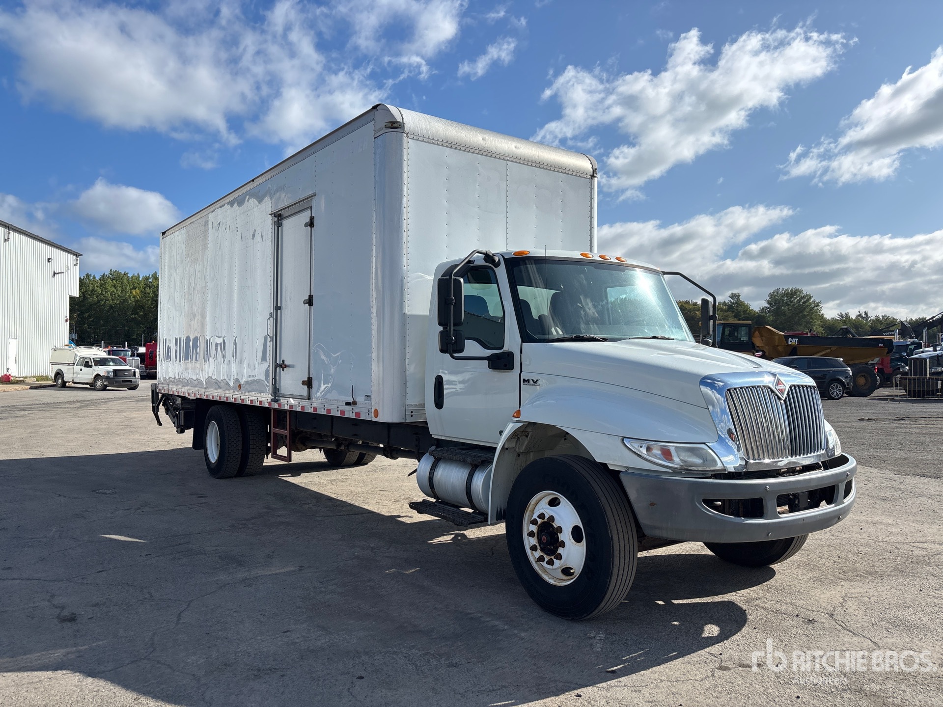 2020 International MV607