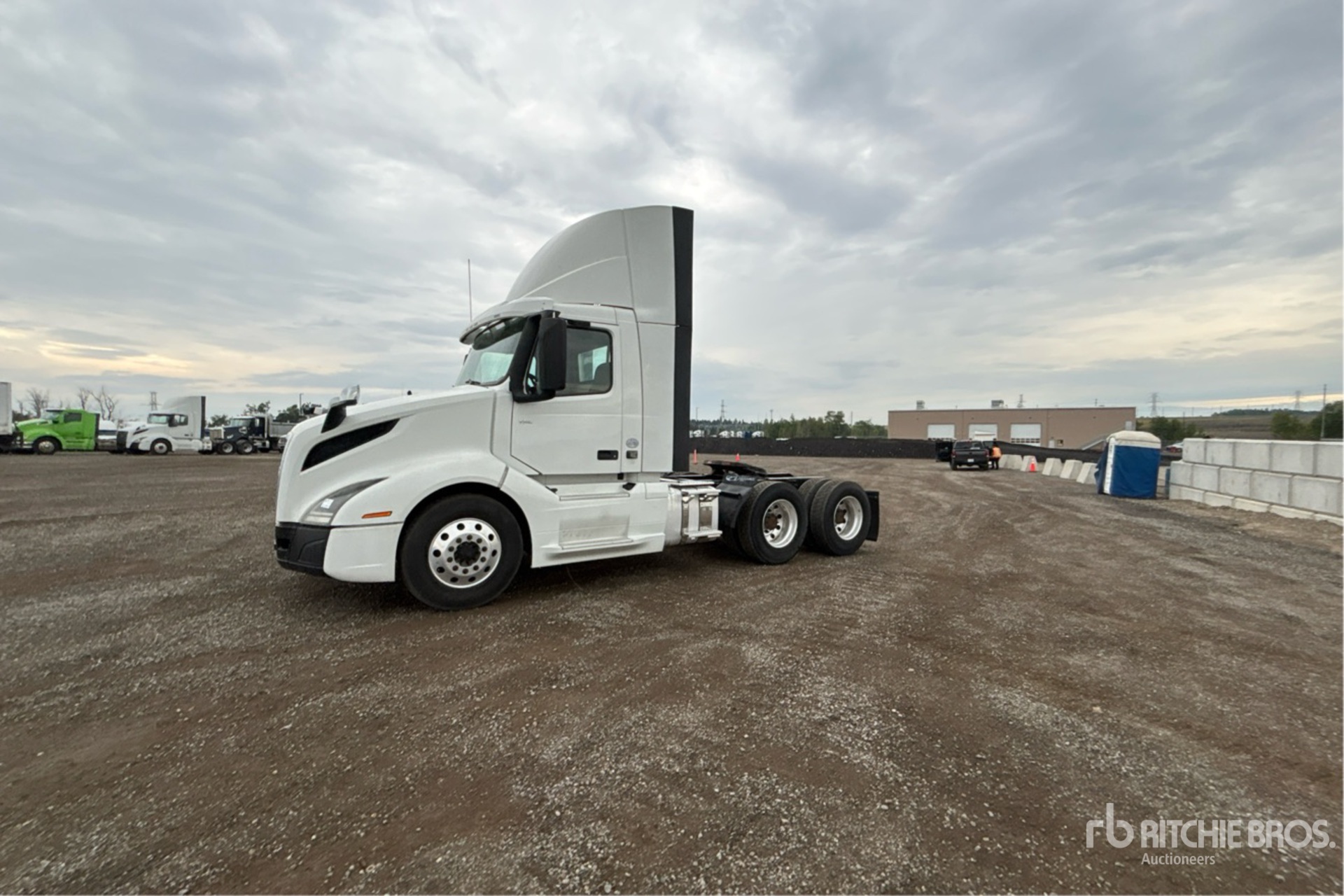 2020 Volvo VNL