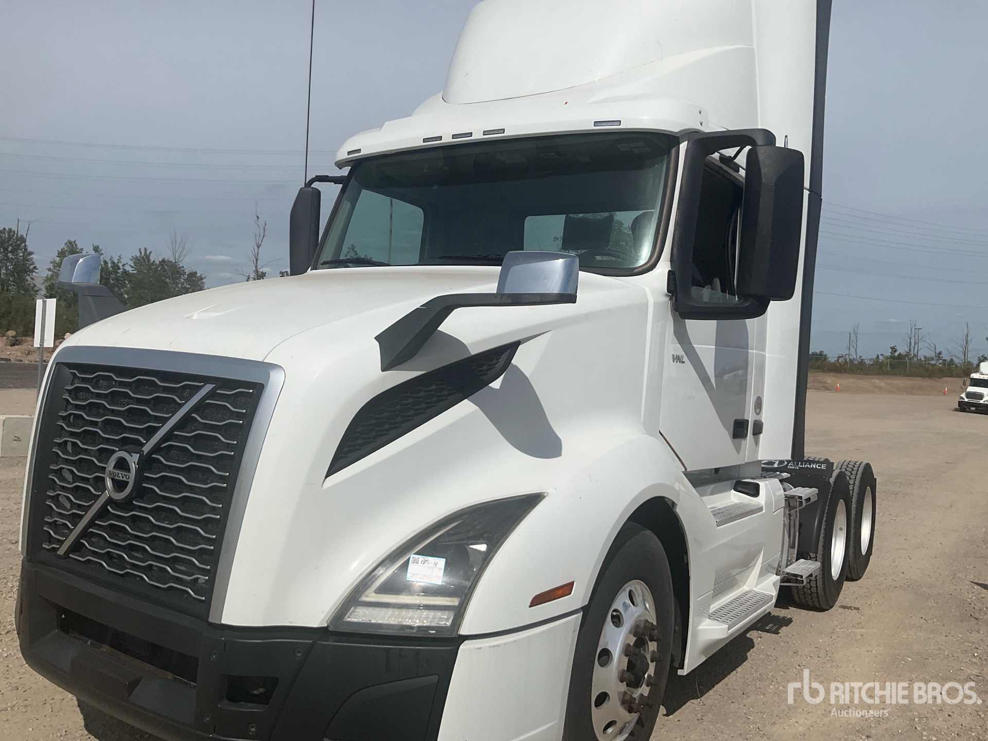 2020 Volvo VNL