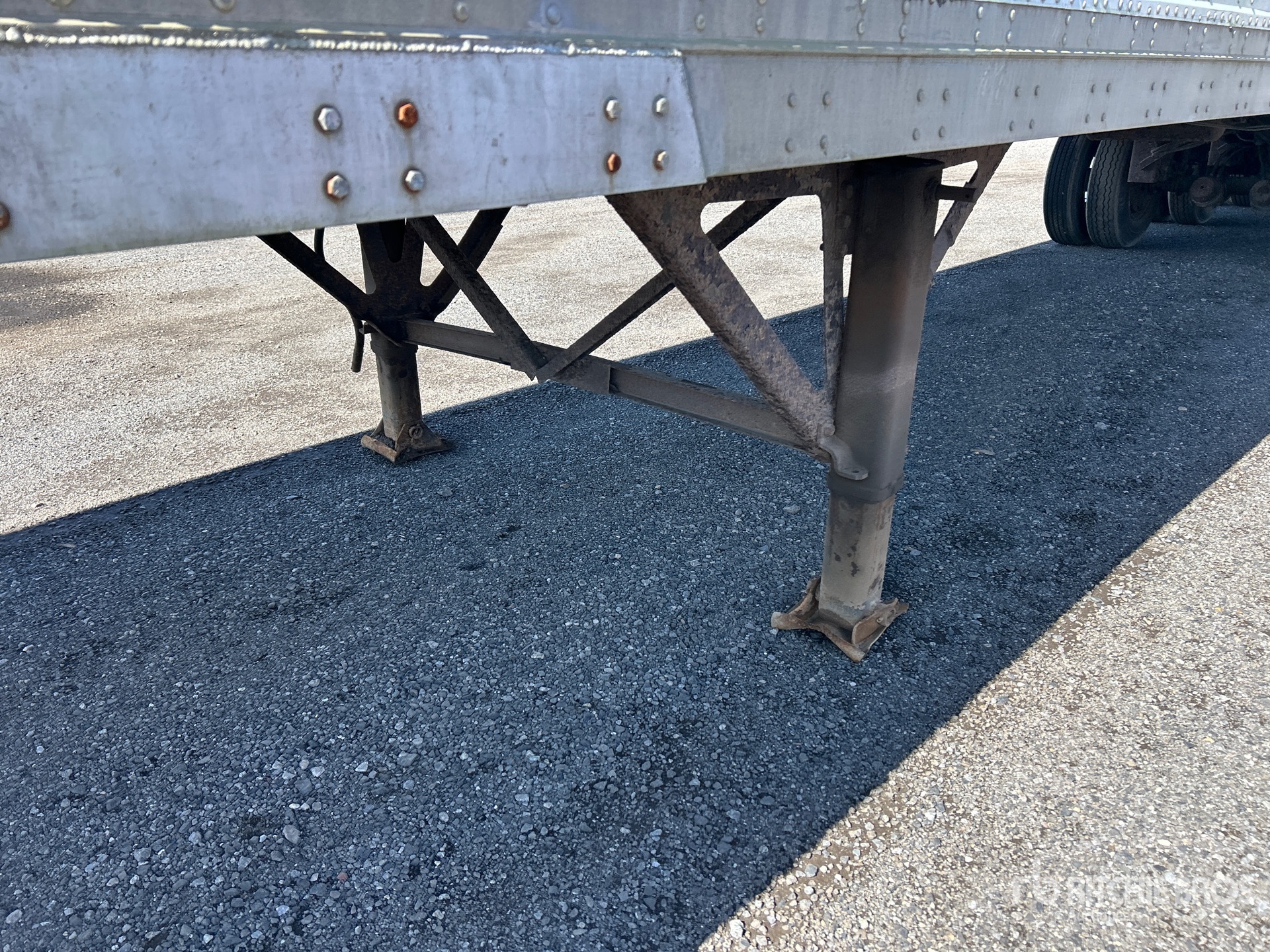 1998 Manac 94353005