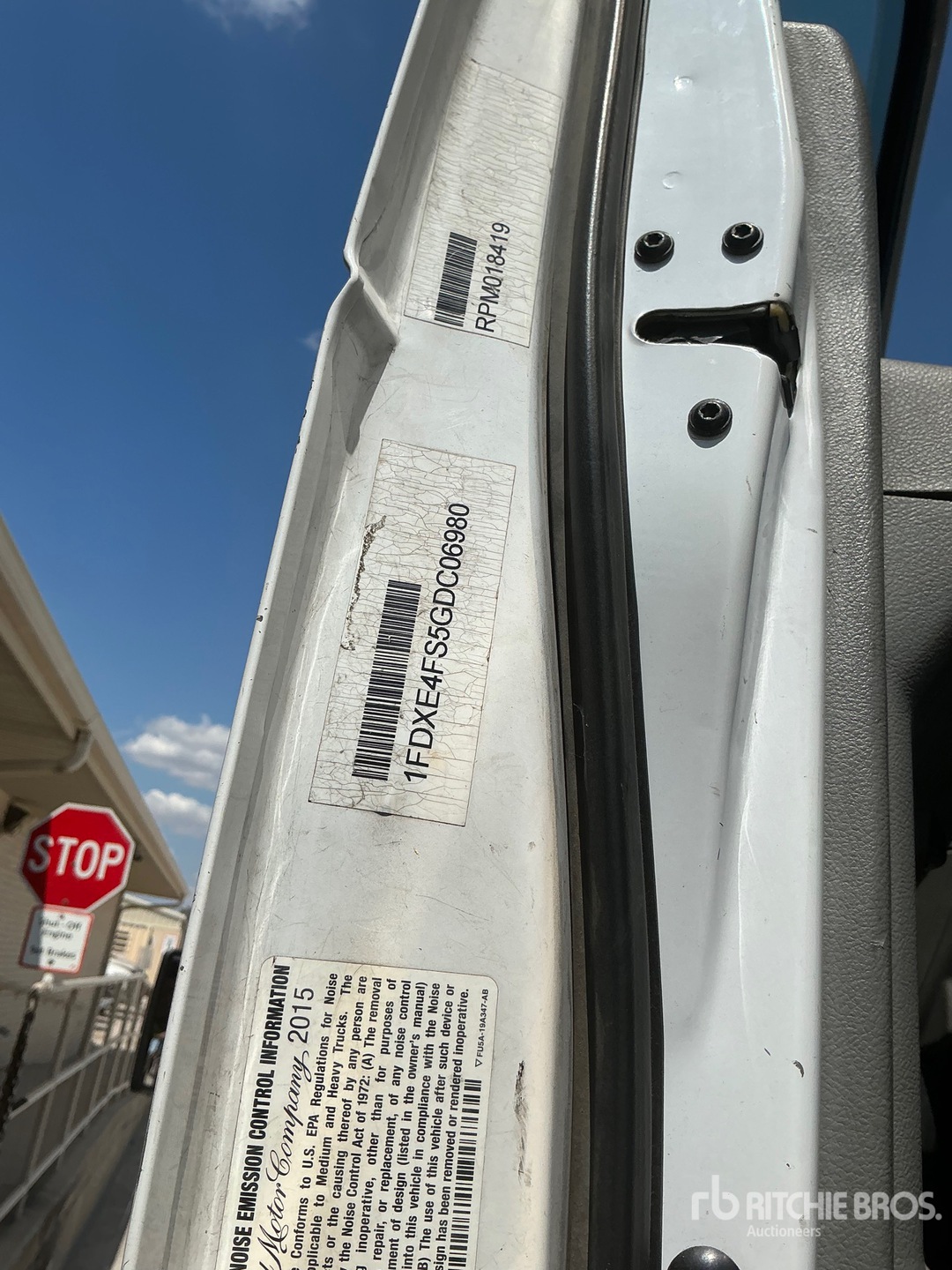 2016 Ford E450