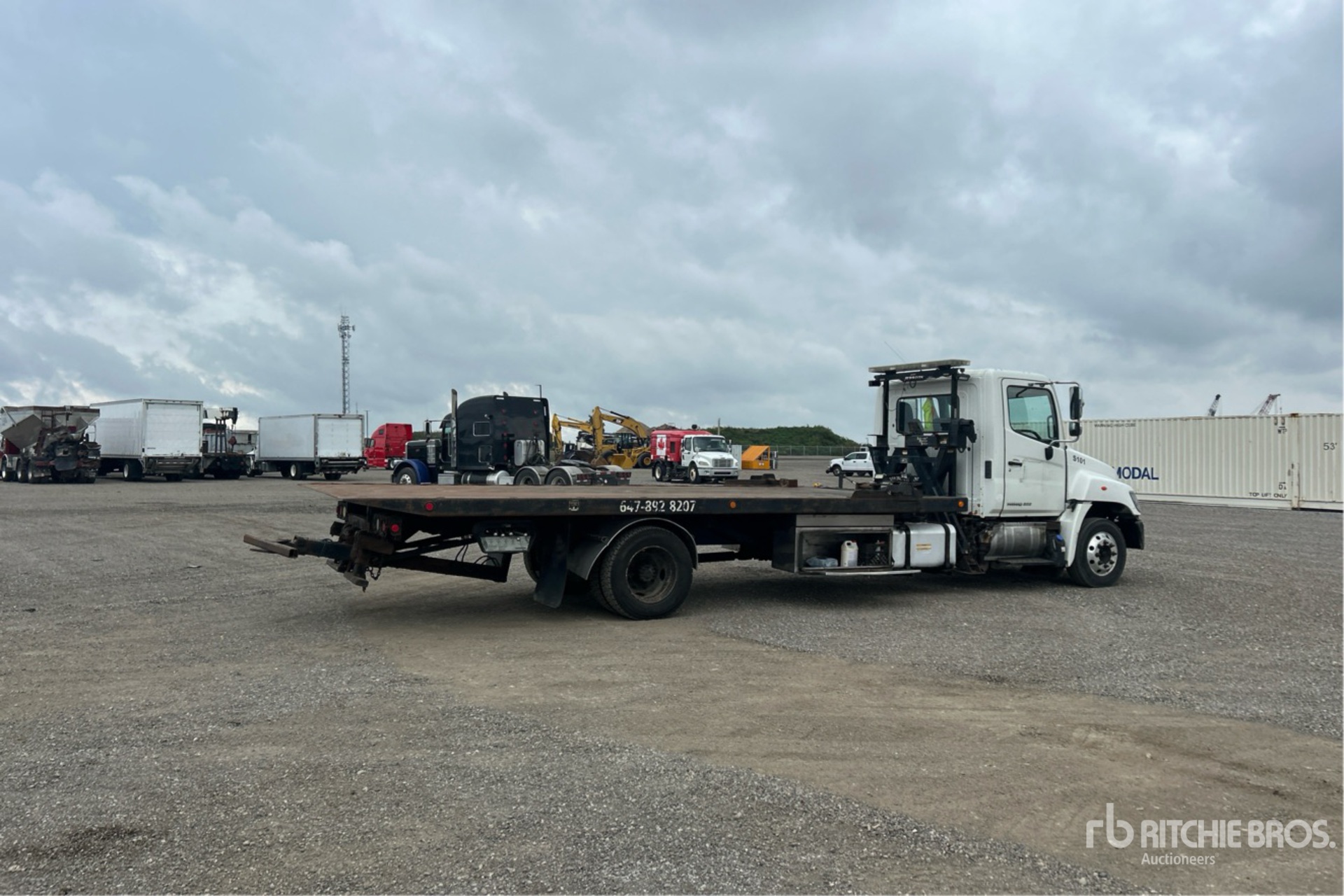 2012 Hino 268