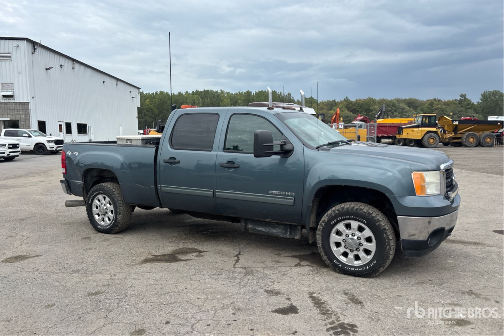 2011 GMC SIERRA 2500HD