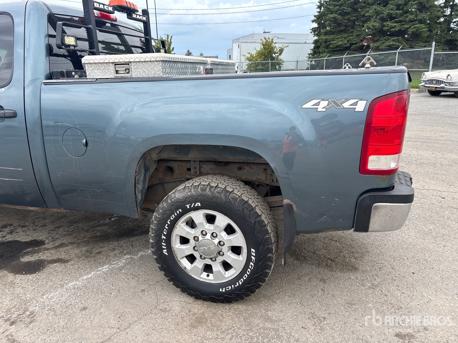 2011 GMC SIERRA 2500HD