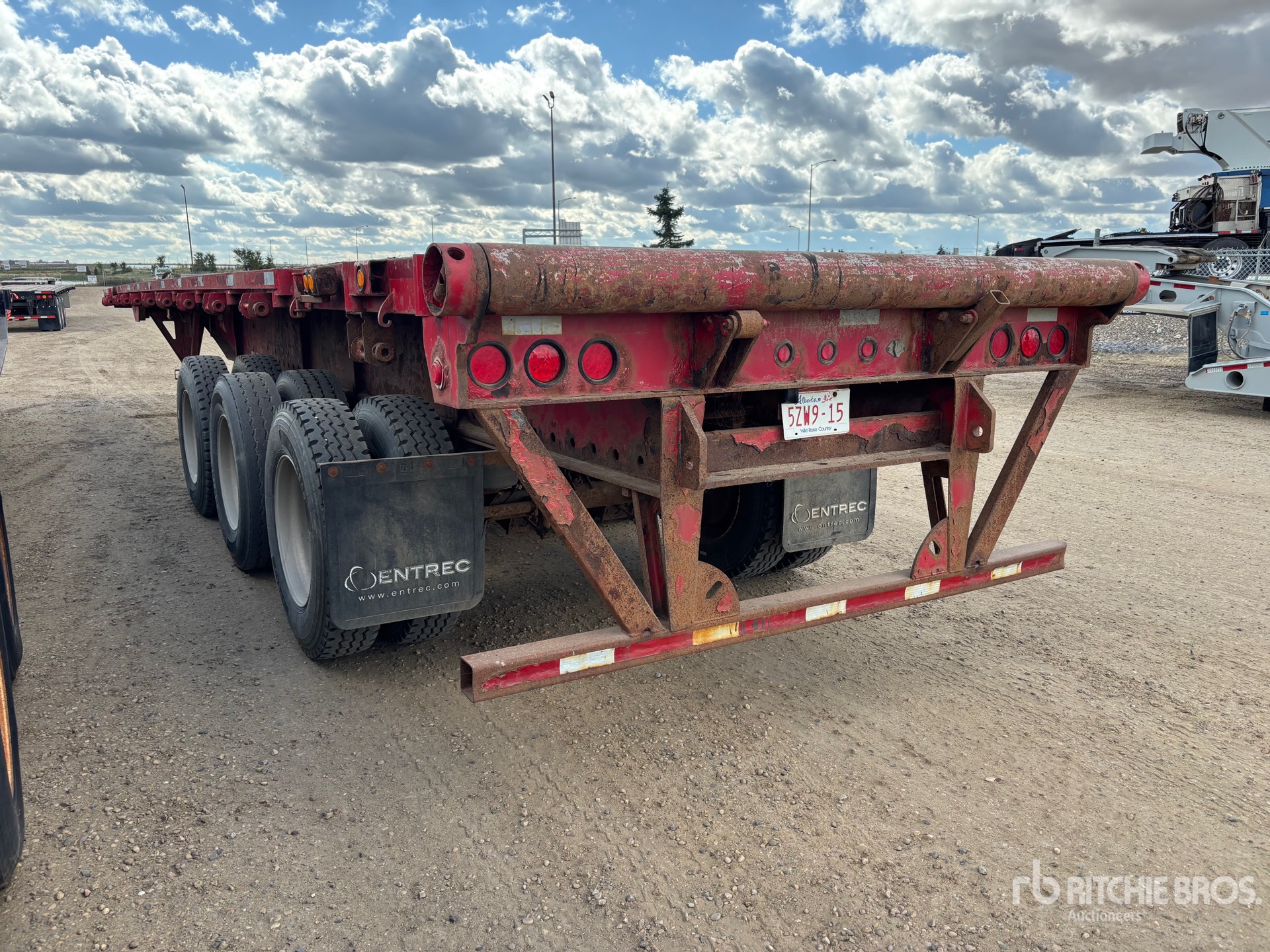 2013 Manac 39 ft Tri/A Flatbed