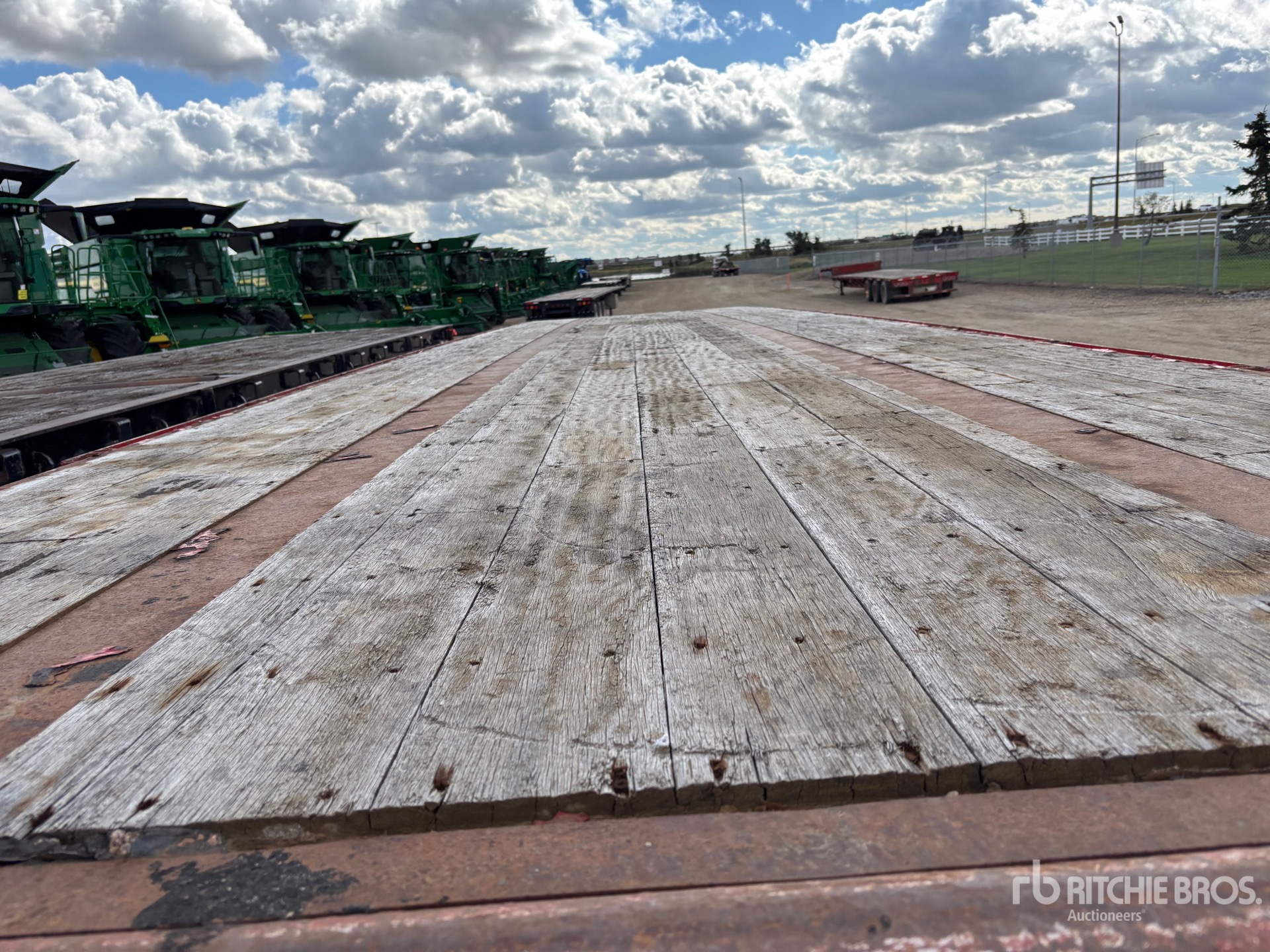 2013 Manac 39 ft Tri/A Flatbed