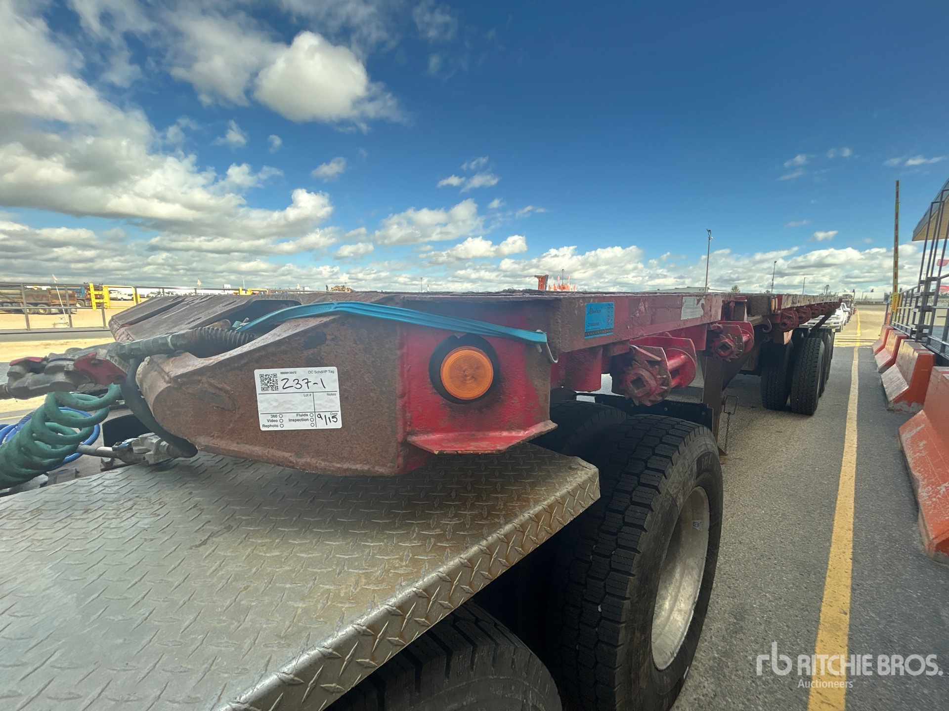 2013 Manac 39 ft Tri/A Flatbed